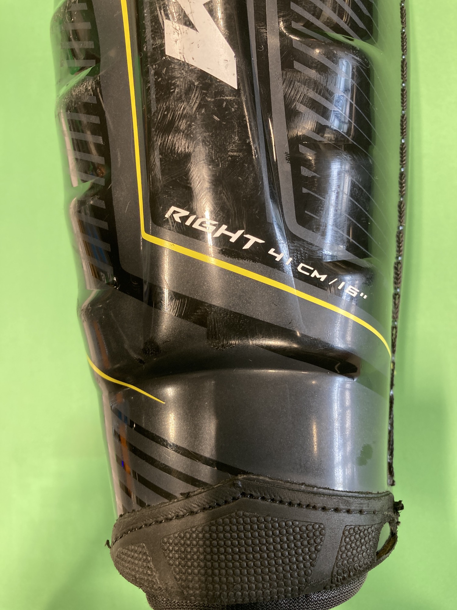 Used CCM Tacks 9080 Shin Pads SidelineSwap