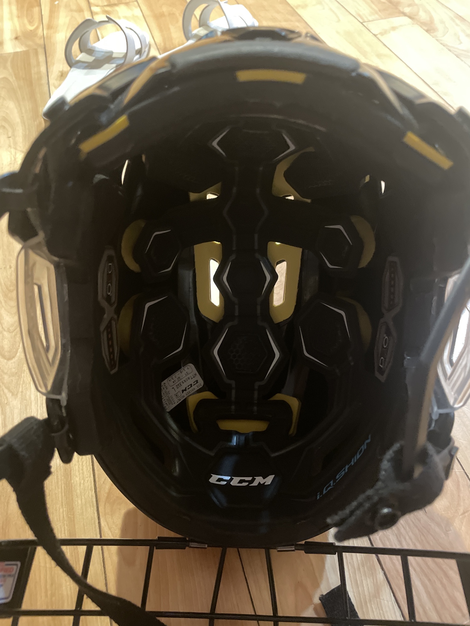Used ccm tacks 310 hockey helmet SidelineSwap