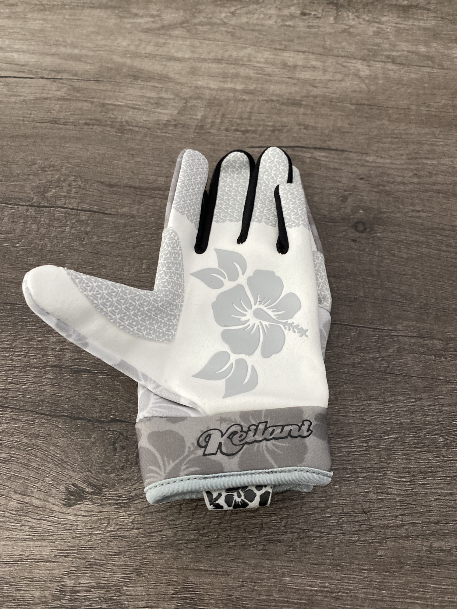 New XS Worth Batting Gloves SidelineSwap