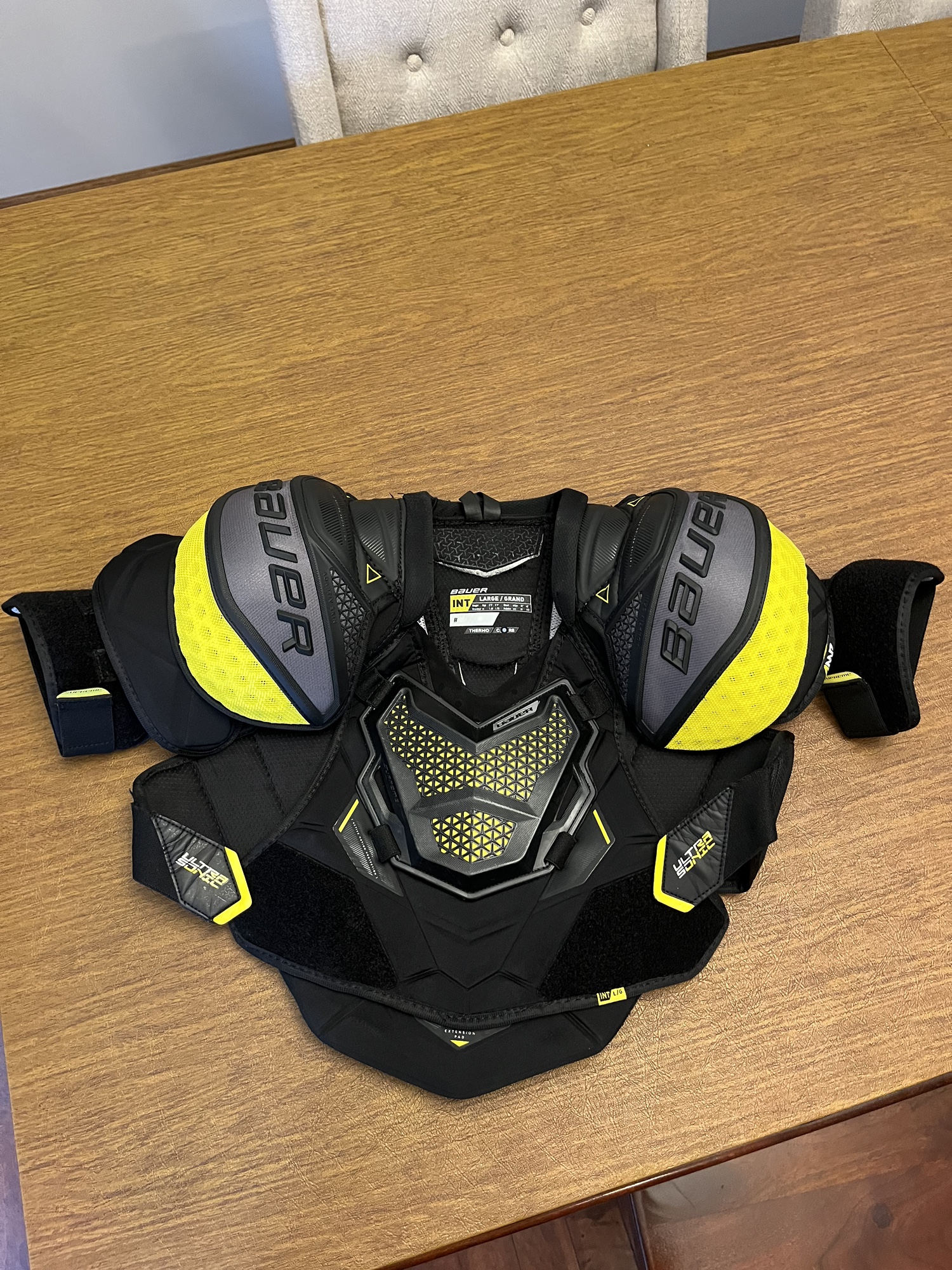 Bauer Supreme Ultrasonic intermediate large SidelineSwap