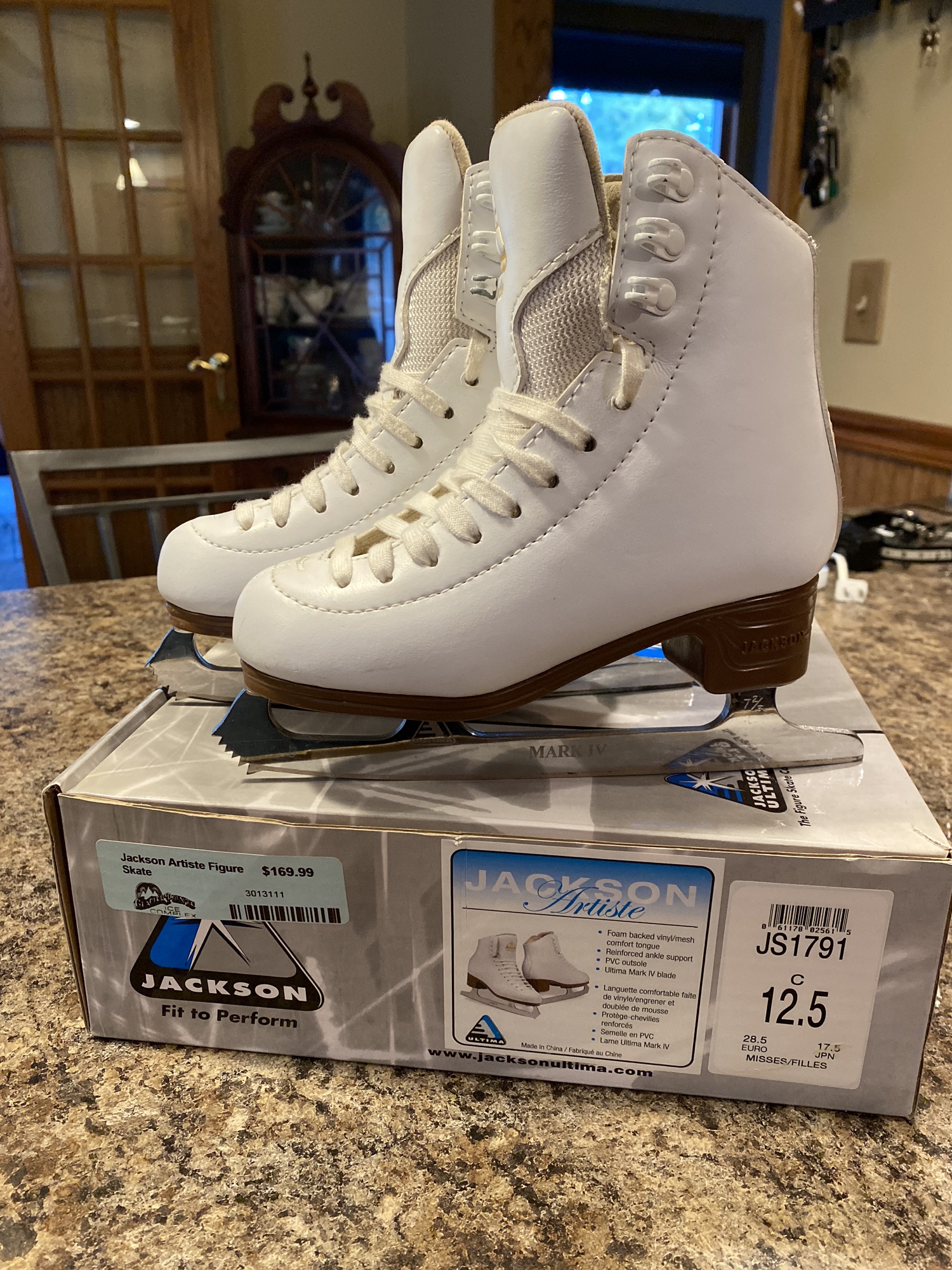 Jackson Artiste Figure Skates SidelineSwap