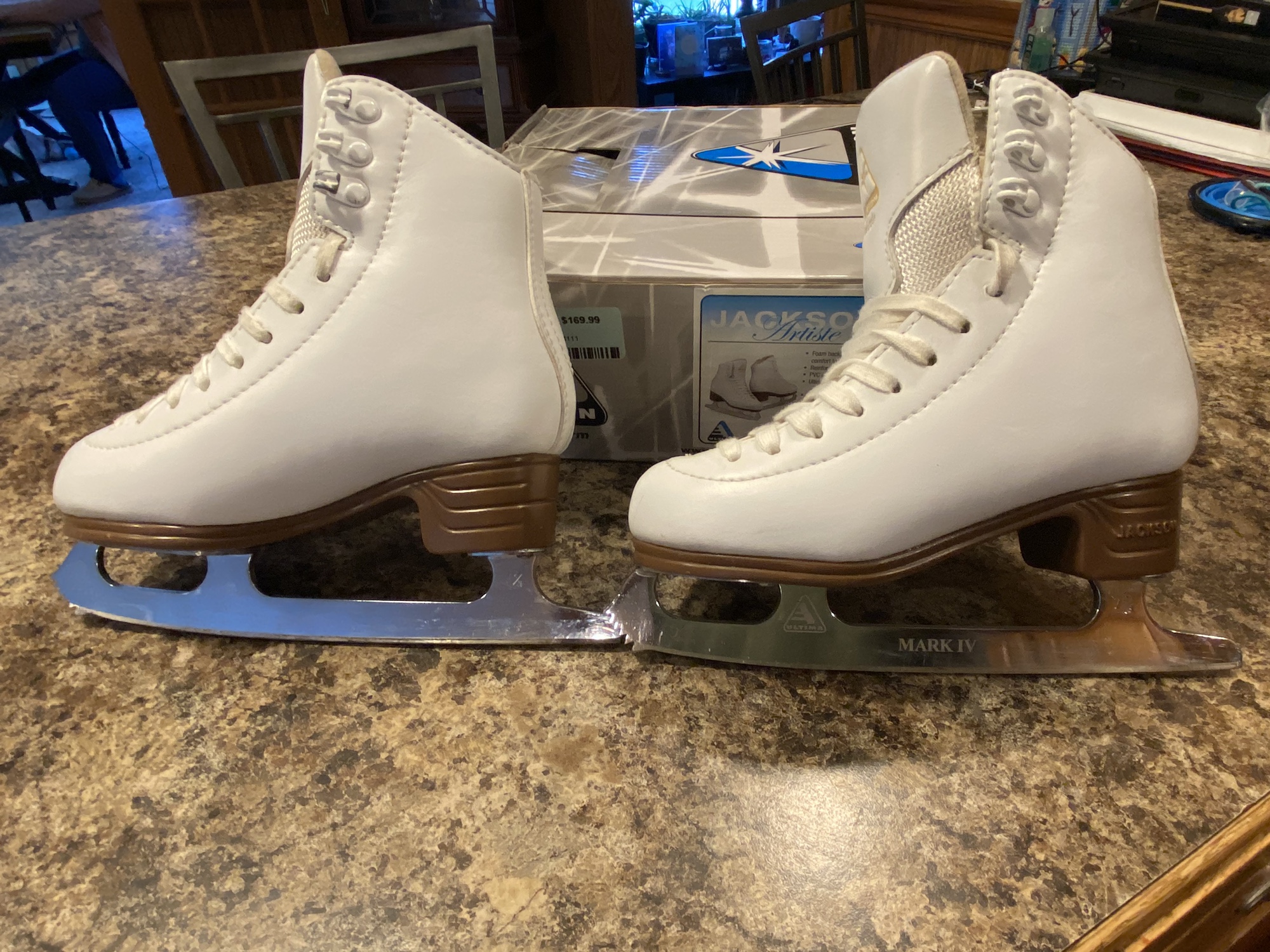 Jackson Artiste Figure Skates SidelineSwap