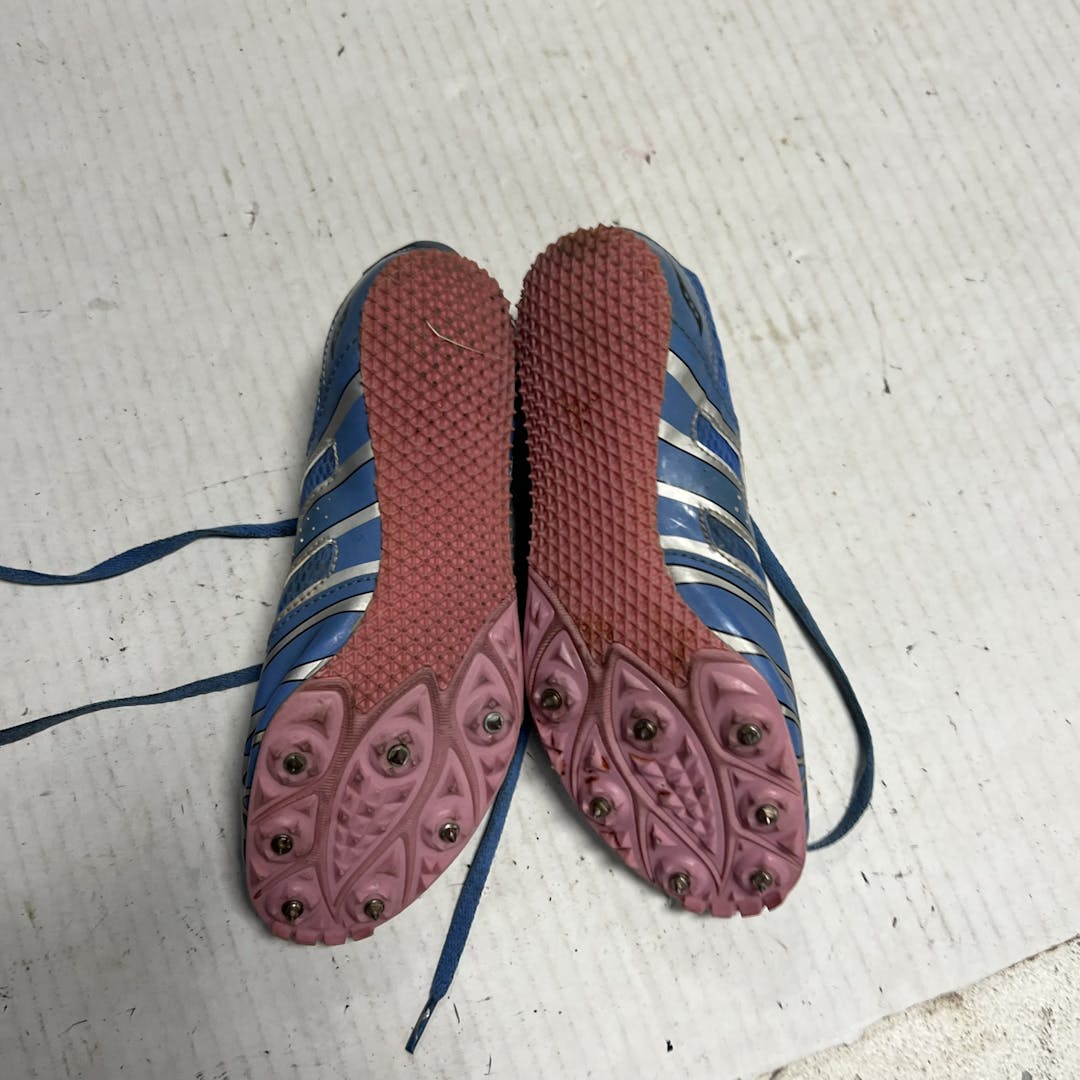 running cleats for track