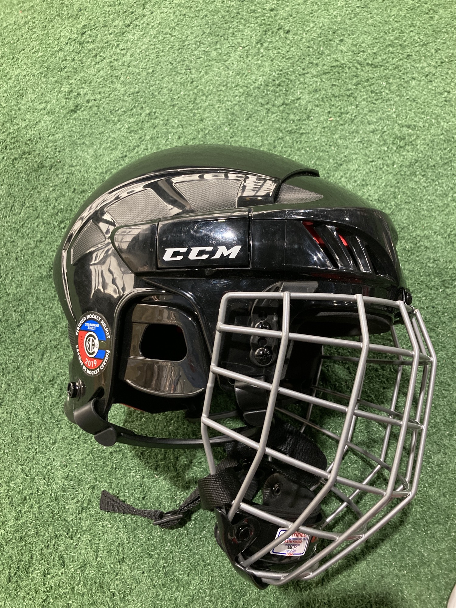 Used Medium CCM 50 Helmet SidelineSwap