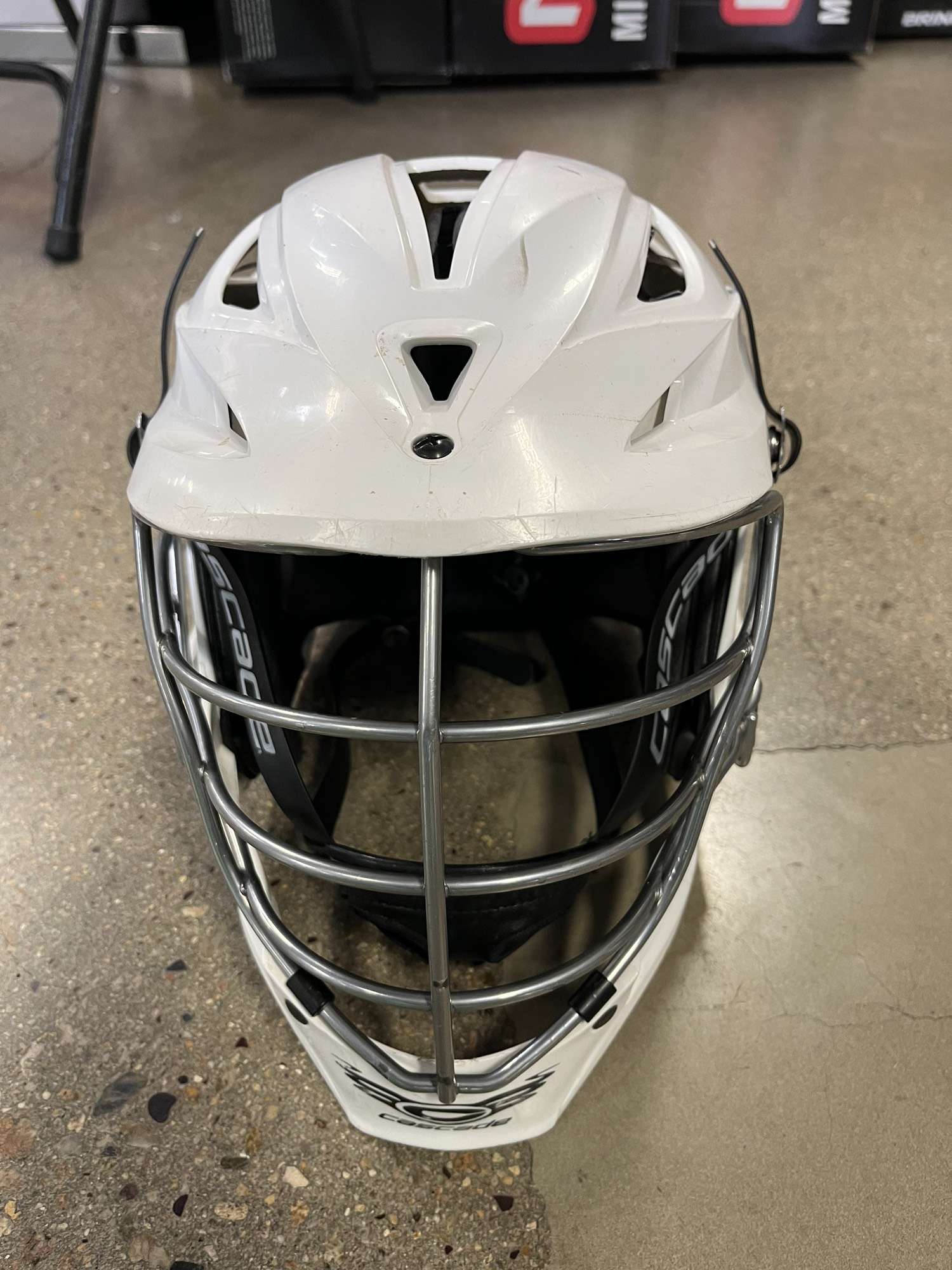 Used Position Cascade R Helmet SidelineSwap