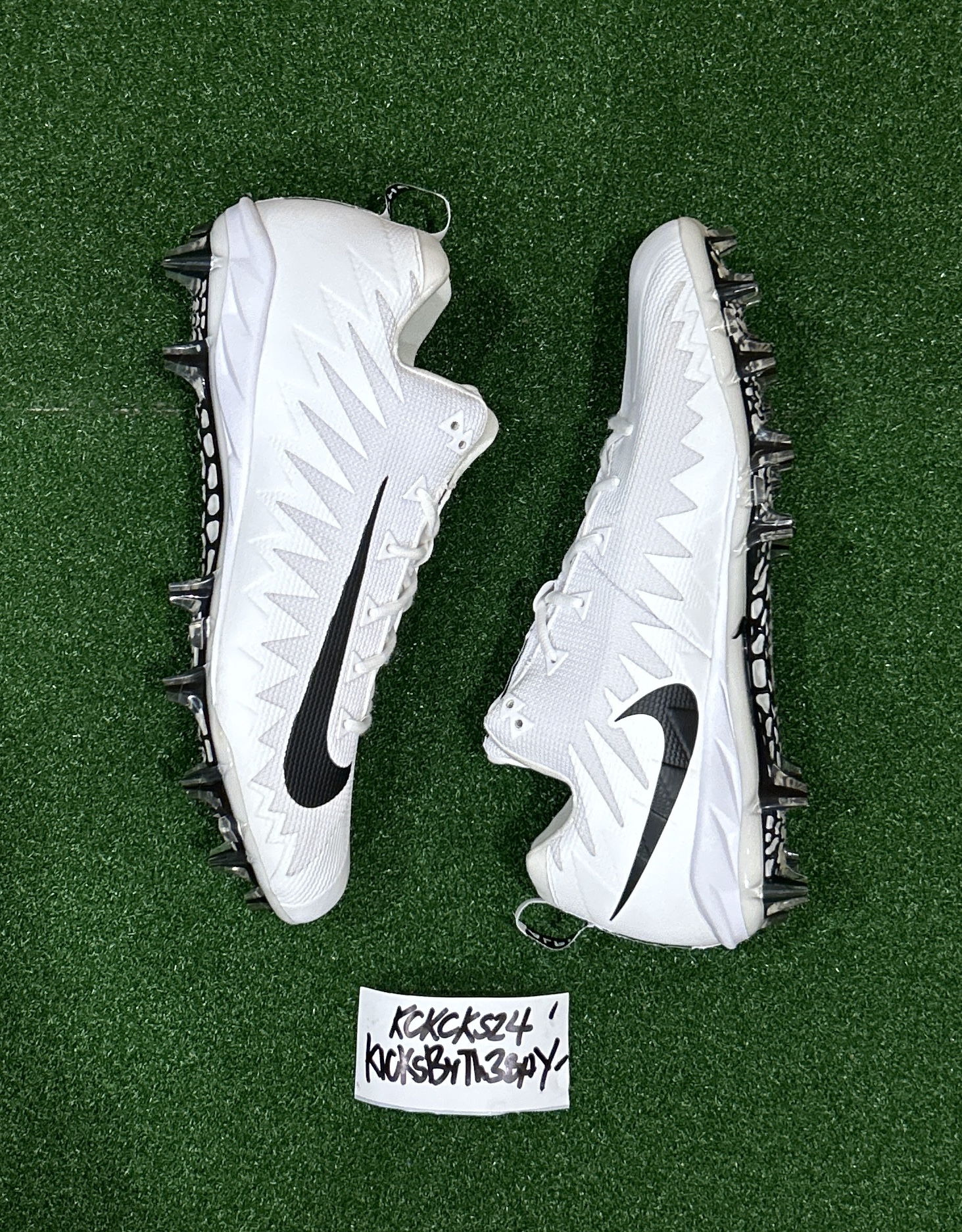 russell wilson alpha menace cleats