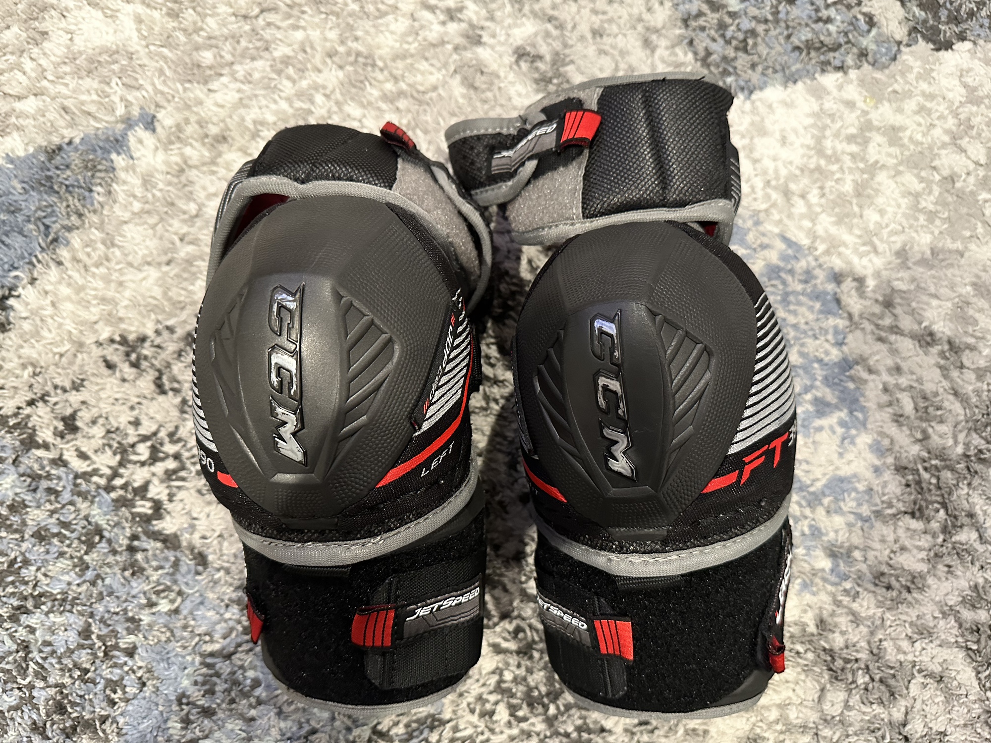 Used Large CCM JetSpeed FT390 Elbow Pads SidelineSwap