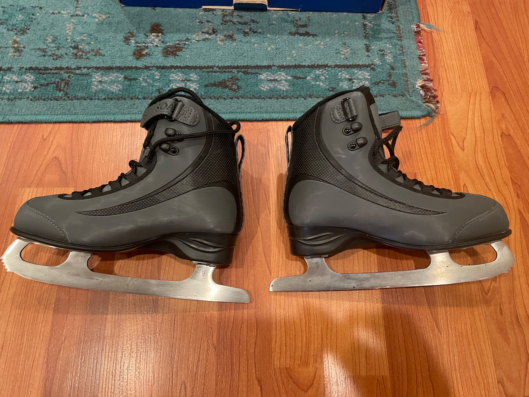 Used Riedell Soar Onyx Size 6 Figure Skates SidelineSwap