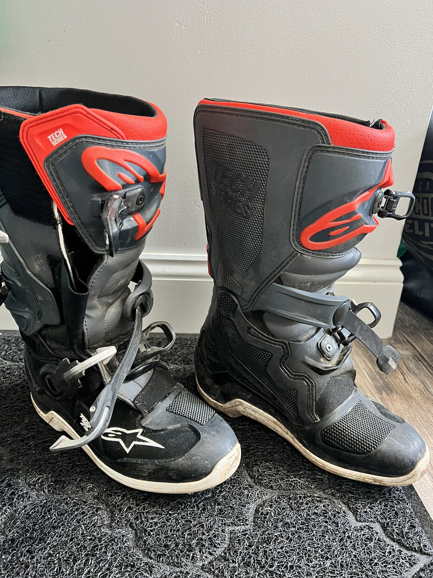 used alpinestar boots