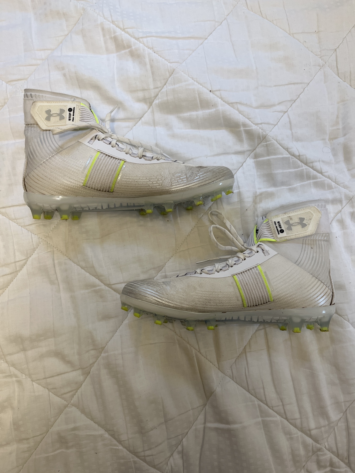 under armor mc highlight cleats