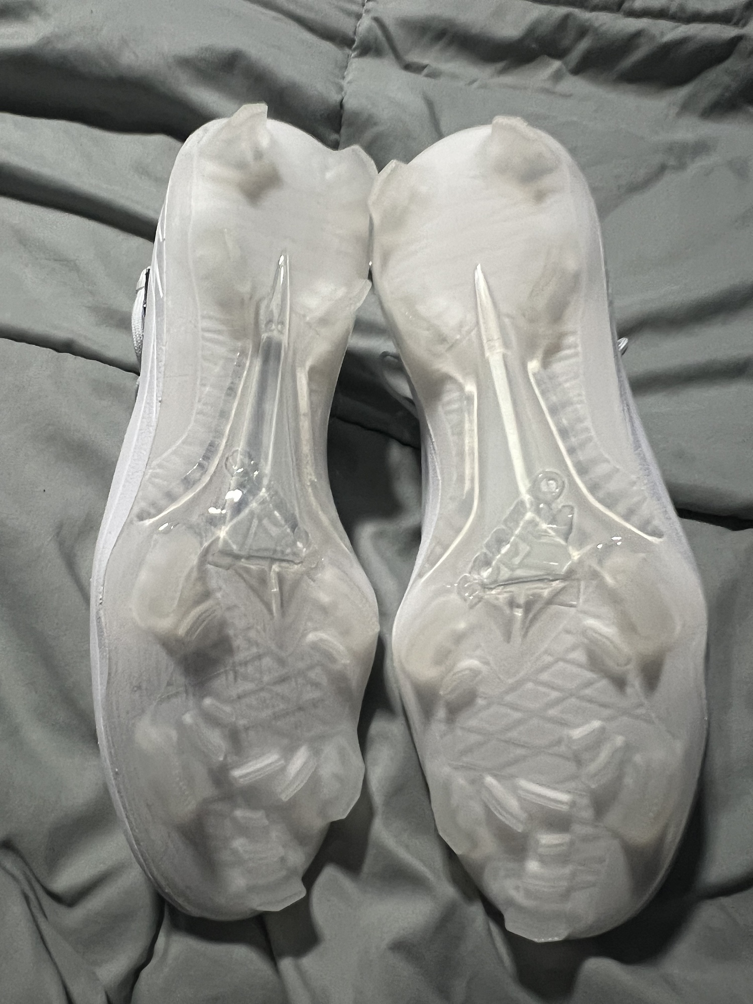 molded adidas baseball cleats