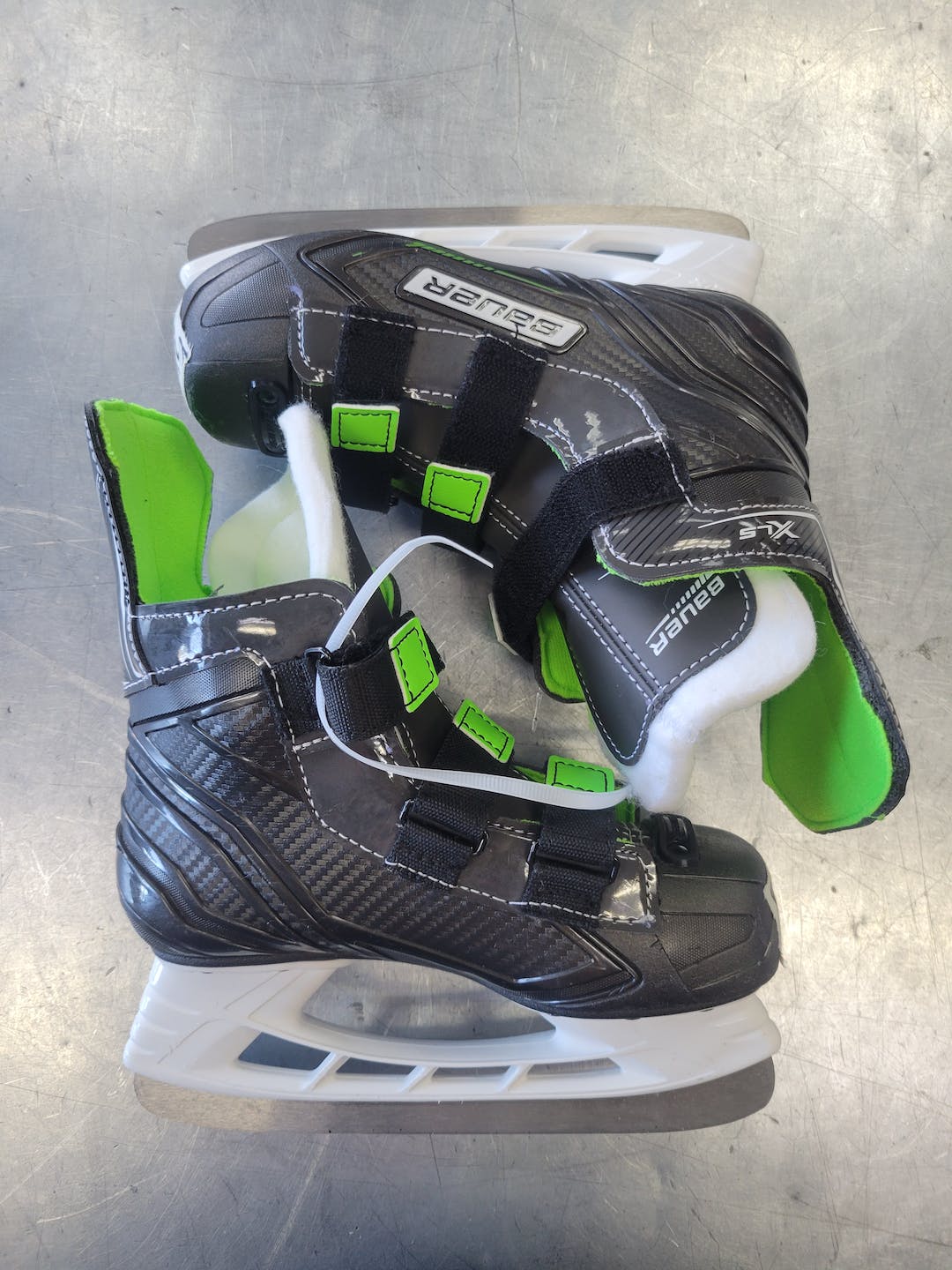 Used Bauer Xls Youth 11.0 Ice Hockey Skates SidelineSwap