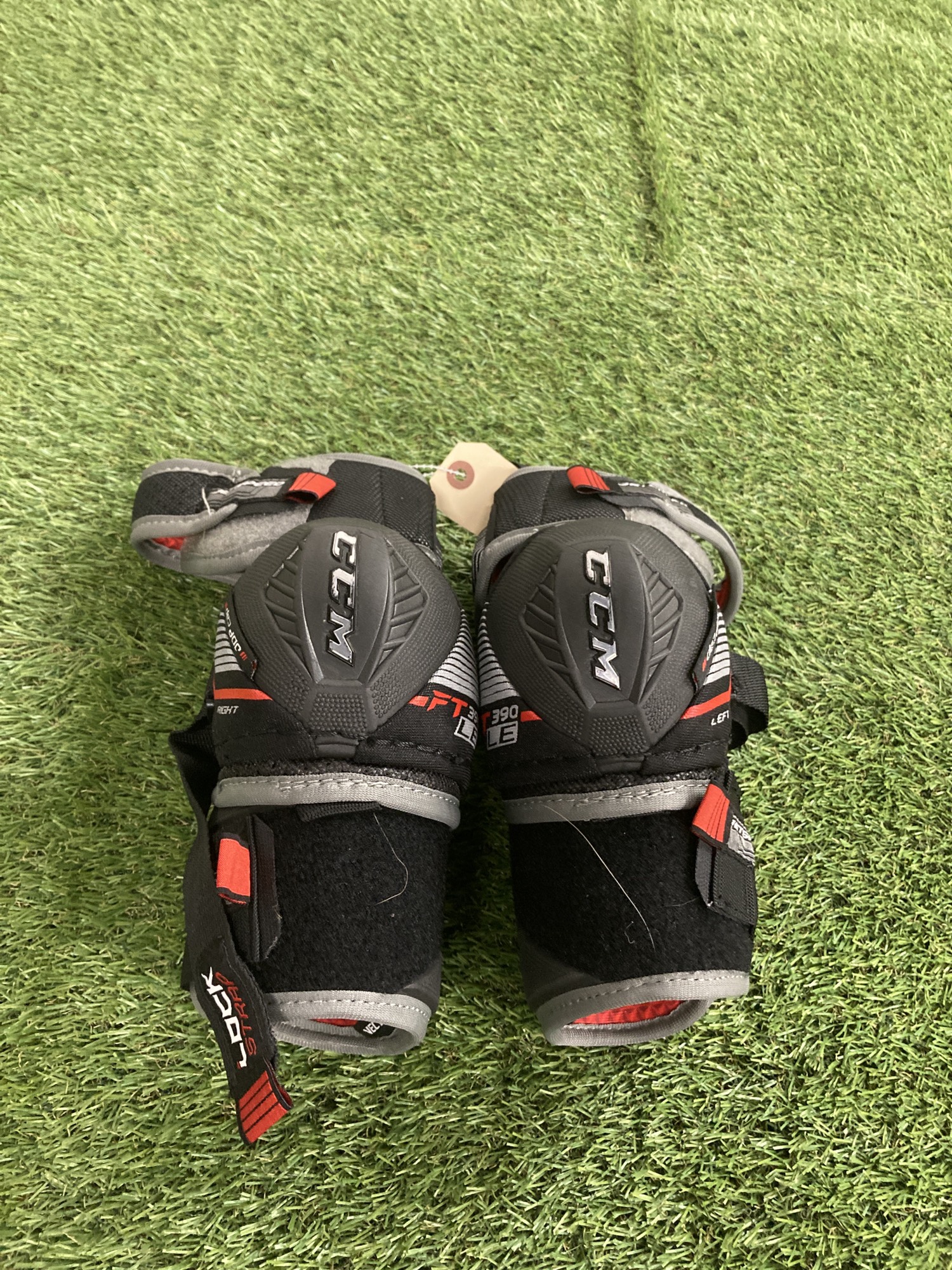 Used Small CCM JetSpeed FT390 Elbow Pads SidelineSwap