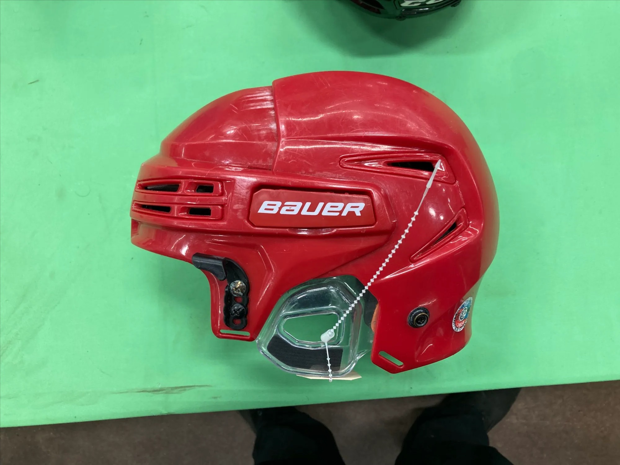 Used Medium Bauer Helmet SidelineSwap