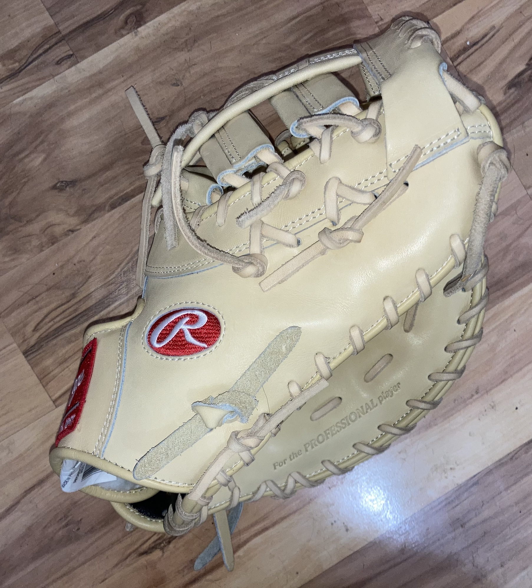 Rawlings Pro Preferred 13” First Baseman Glove. Played Catch With It