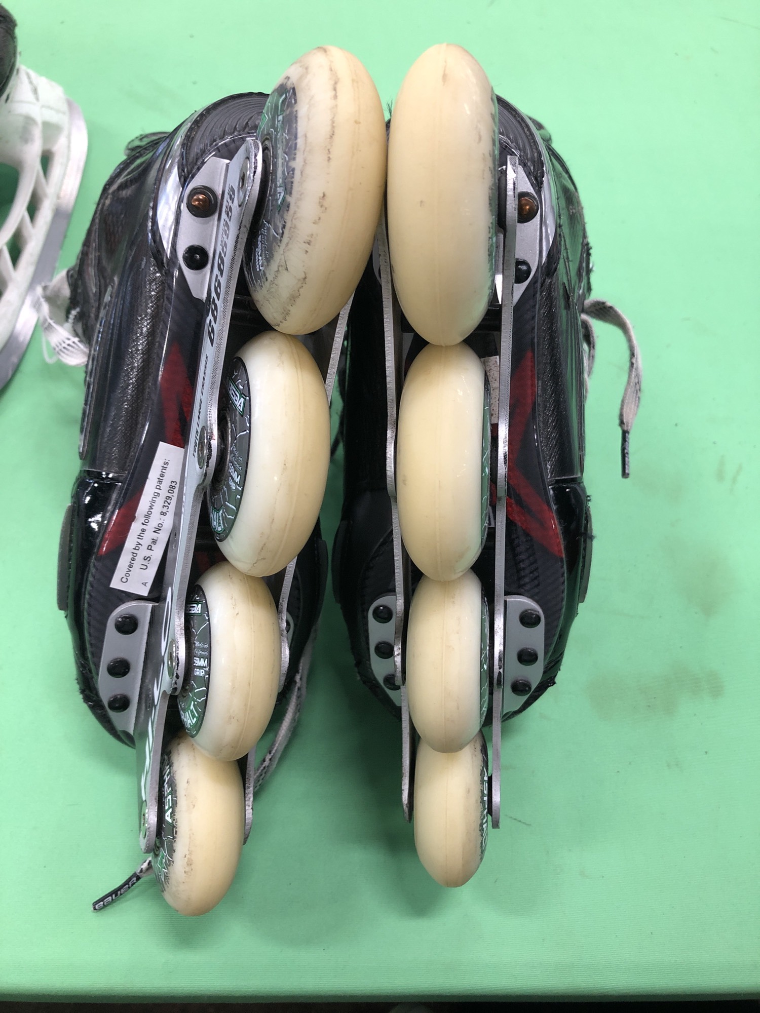 Used Bauer Vapor XR500 Inline Skates D&R (Regular) 1.5 SidelineSwap