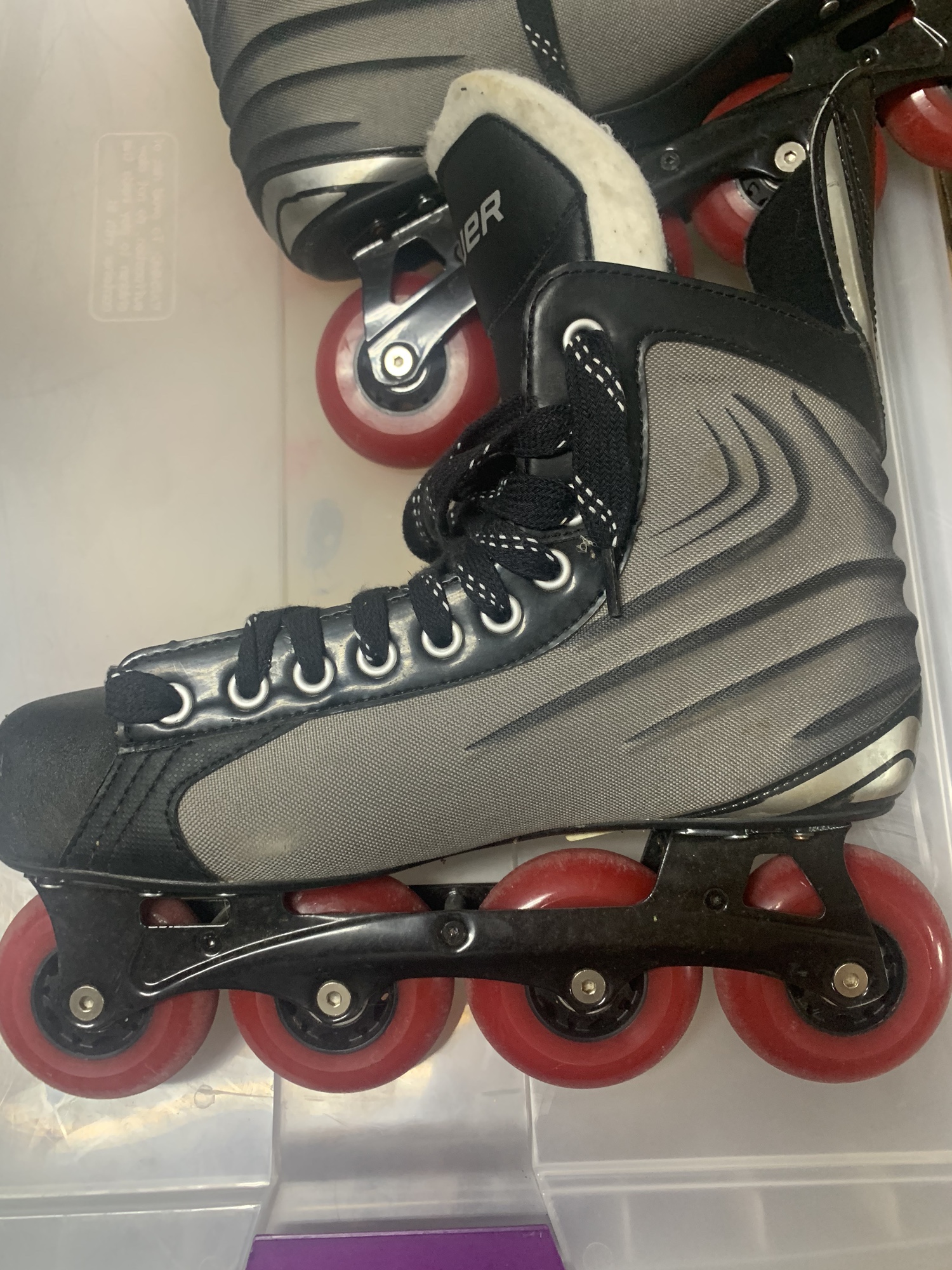 New Bauer Vapor xr1 Inline Skates SidelineSwap