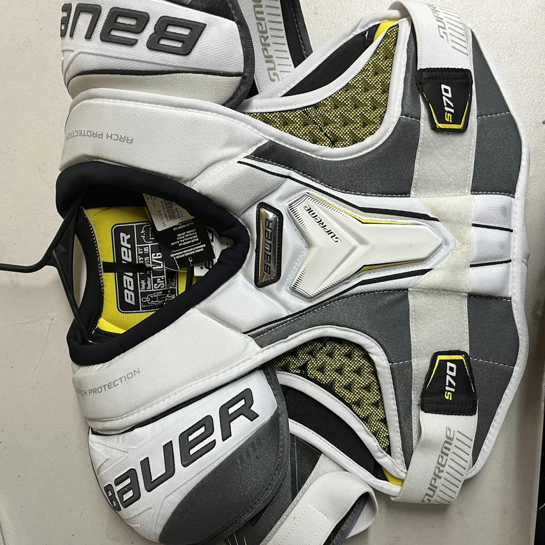 Used Bauer Supreme S170 Lg Hockey Shoulder Pads SidelineSwap