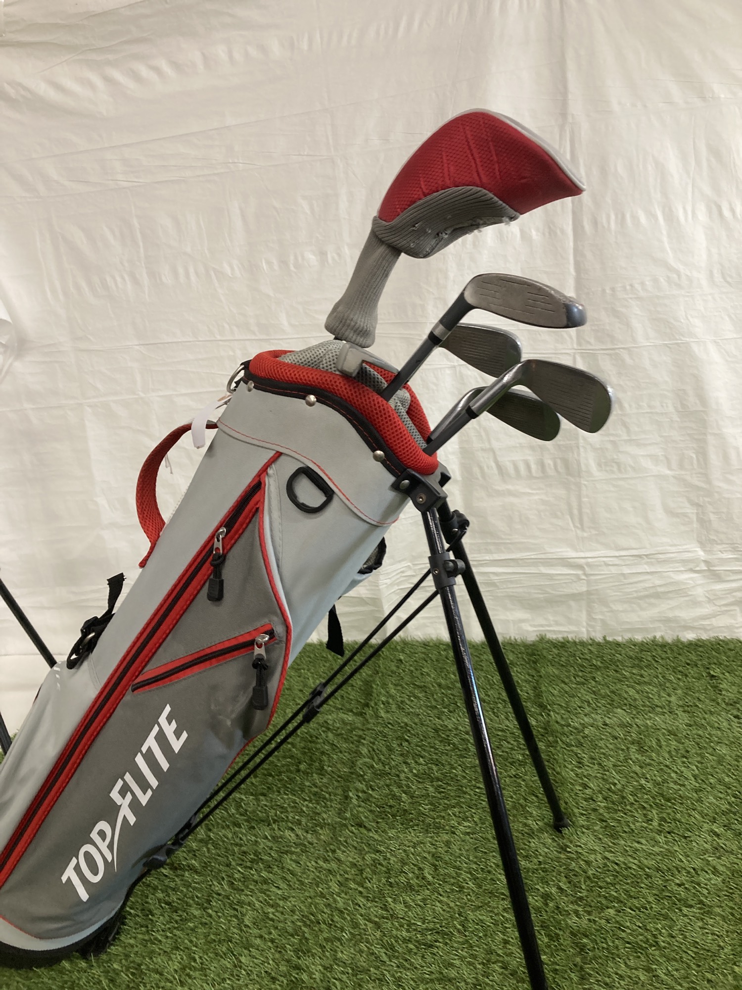 Used Junior Top Flite Top Flite Junior Right Clubs (Full Set) Number of Clubs SidelineSwap