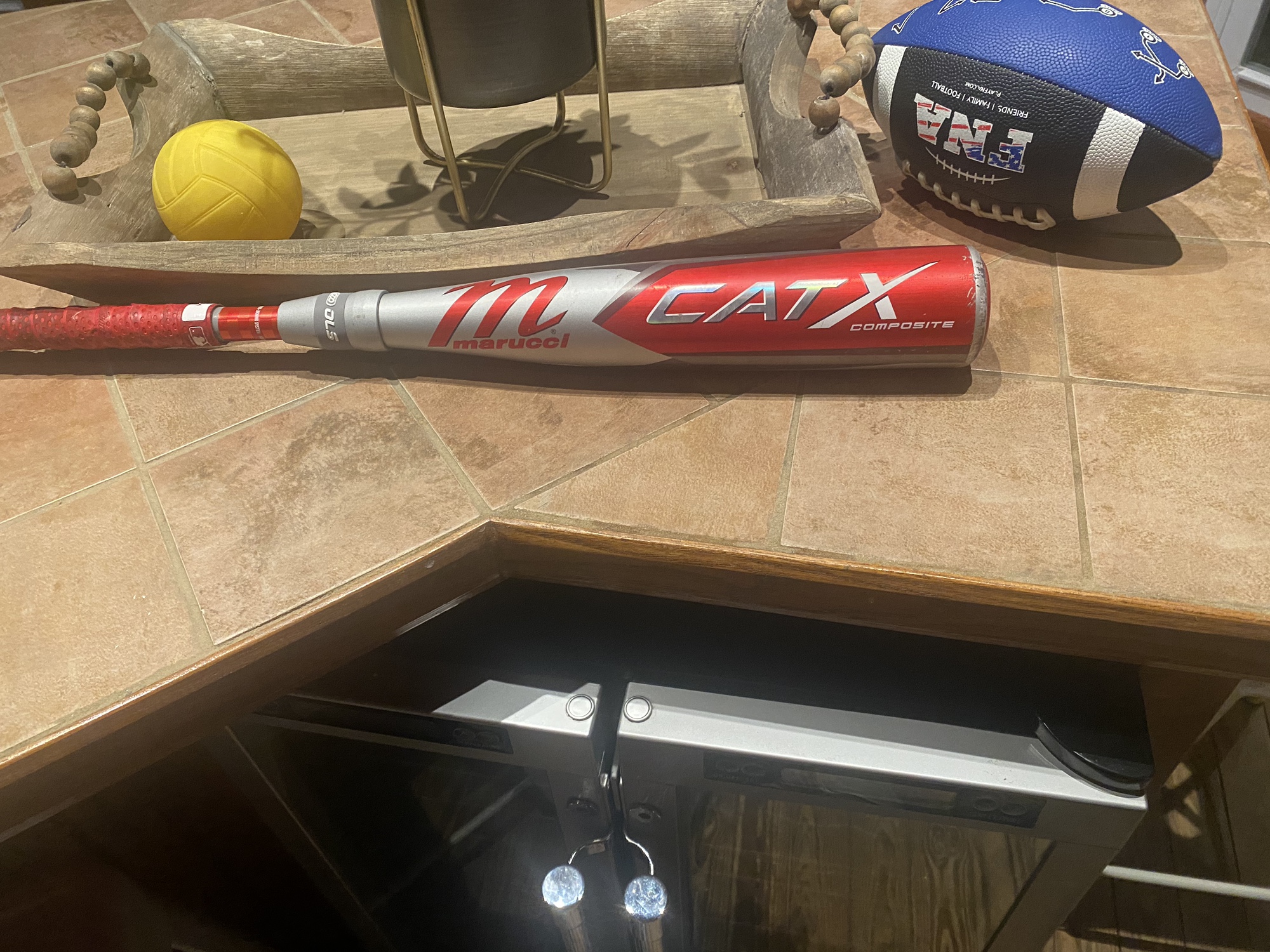 2023 Composite (10) 18 oz 28" CAT X Composite Bat SidelineSwap