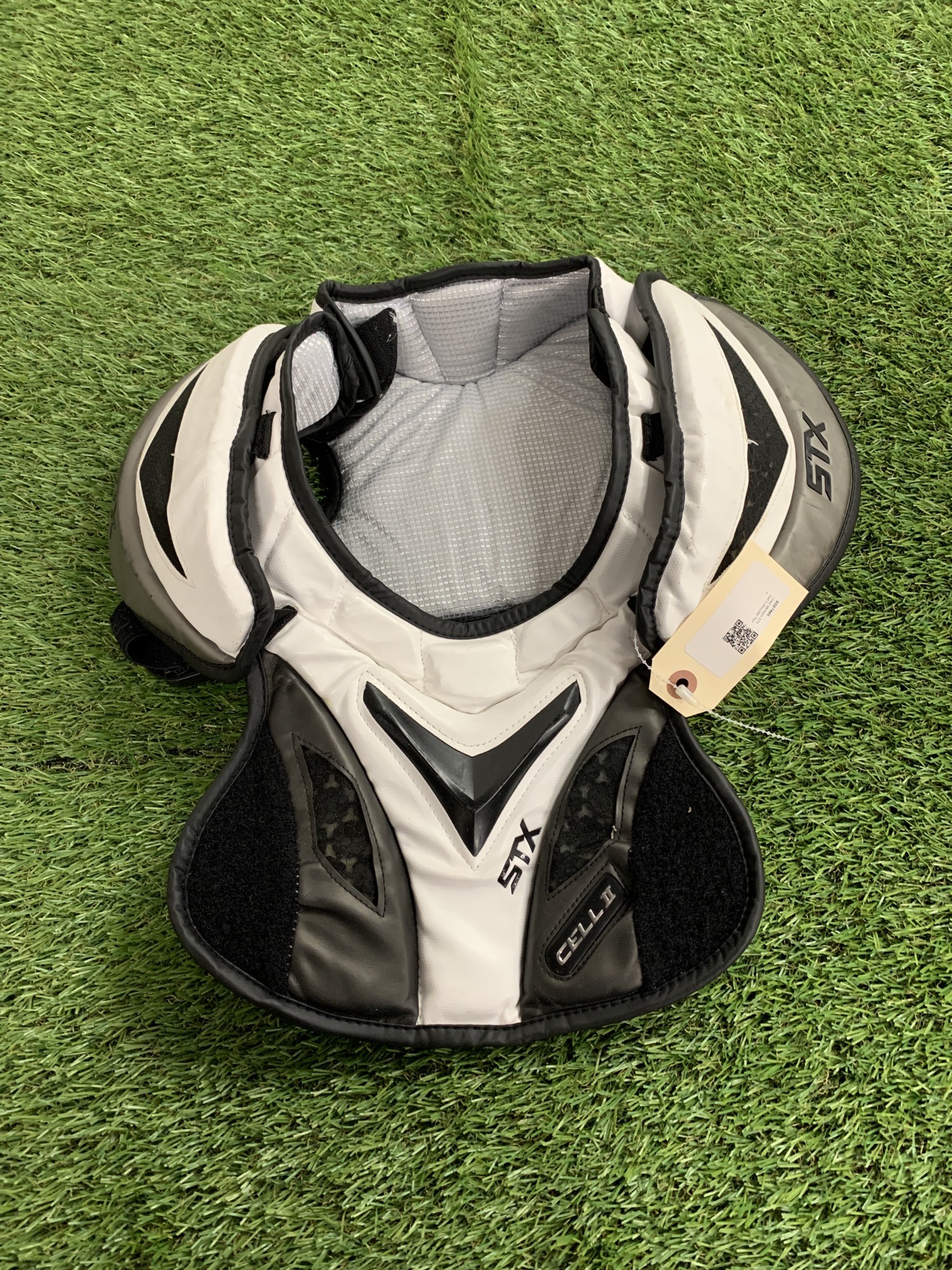 Used Medium STX Cell II Shoulder Pads SidelineSwap