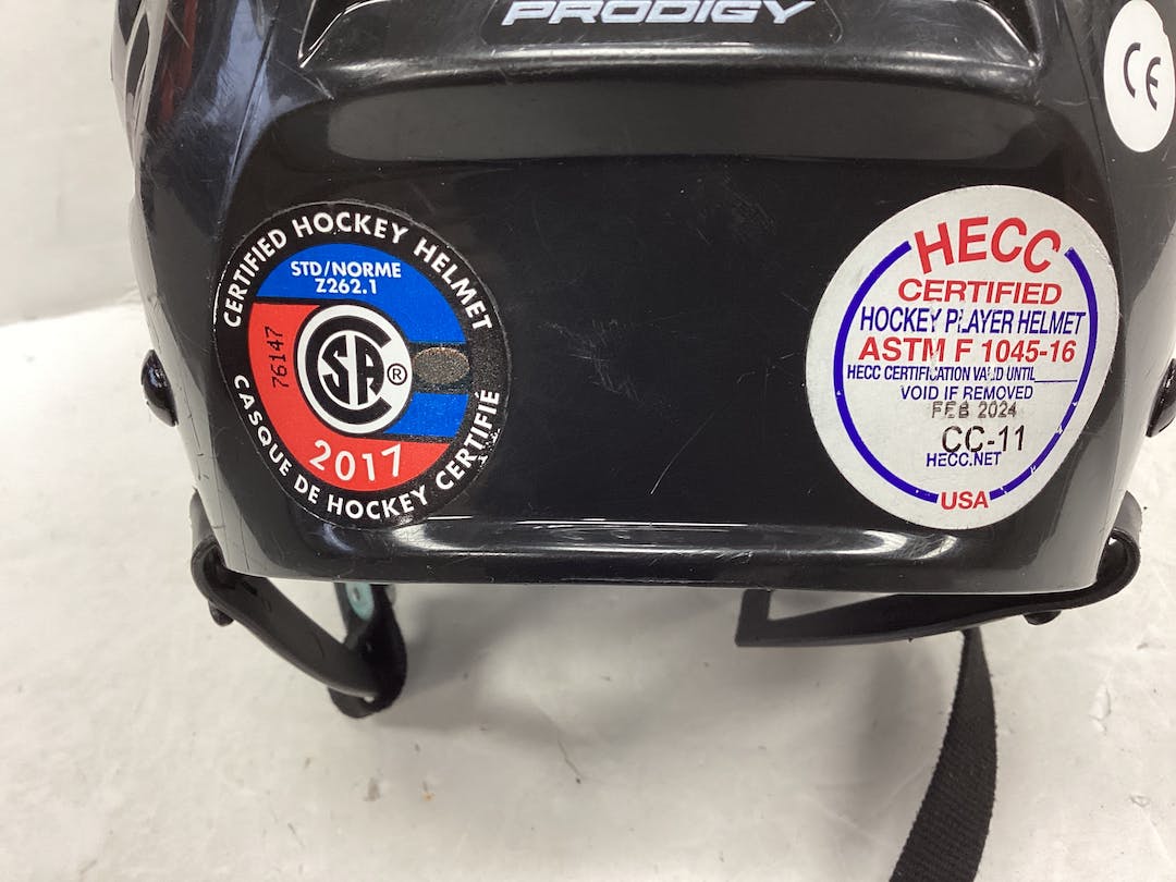 Used Bauer Prodigy Xs Hockey Helmet SidelineSwap