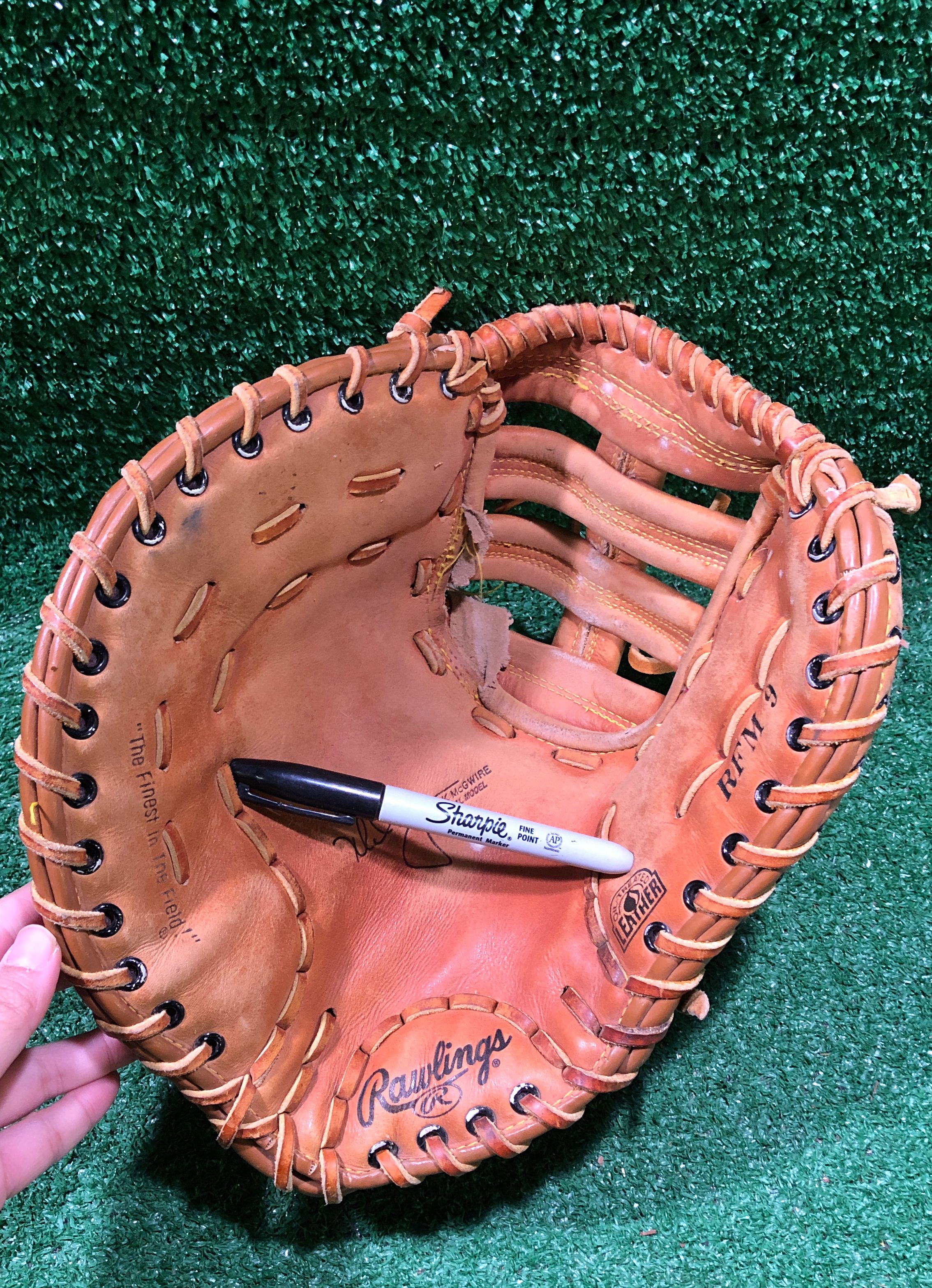 Rawlings RFM9 1st Baseman Glove (LHT) SidelineSwap