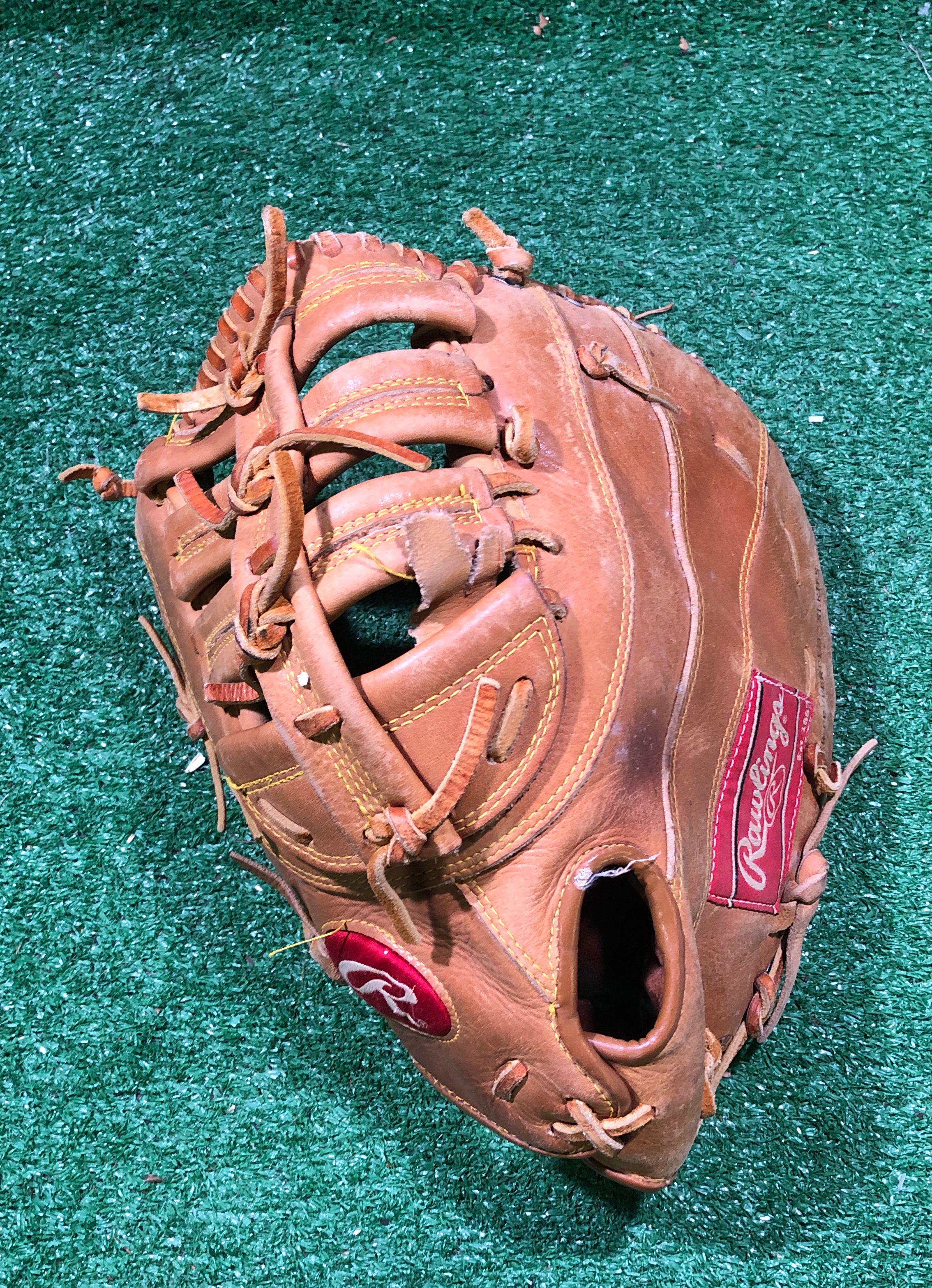 Rawlings RFM9 1st Baseman Glove (LHT) SidelineSwap