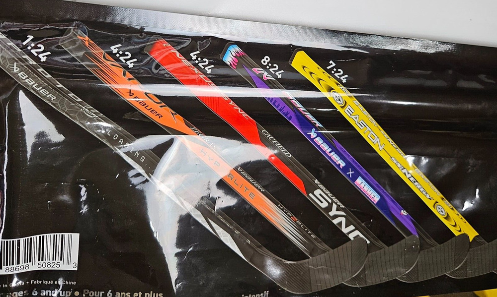 2023 Bauer Mystery Mini Hockey Stick RIGHT Handed ** NEW SEALED