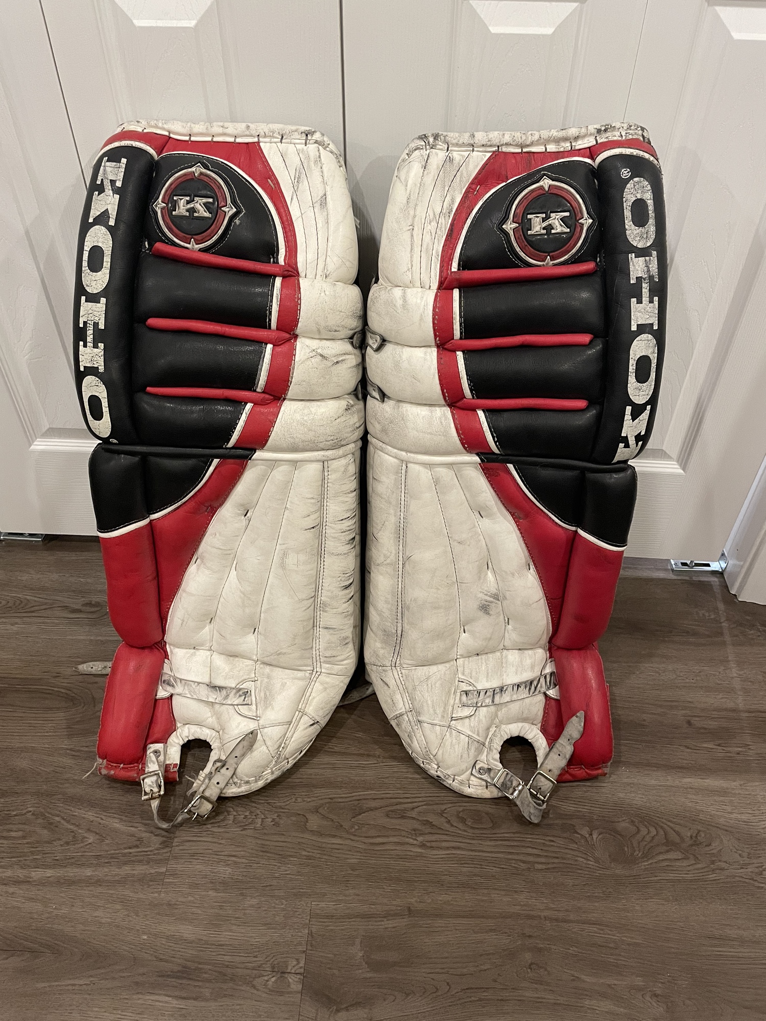 Koho 565 hockey goalie leg pads SidelineSwap