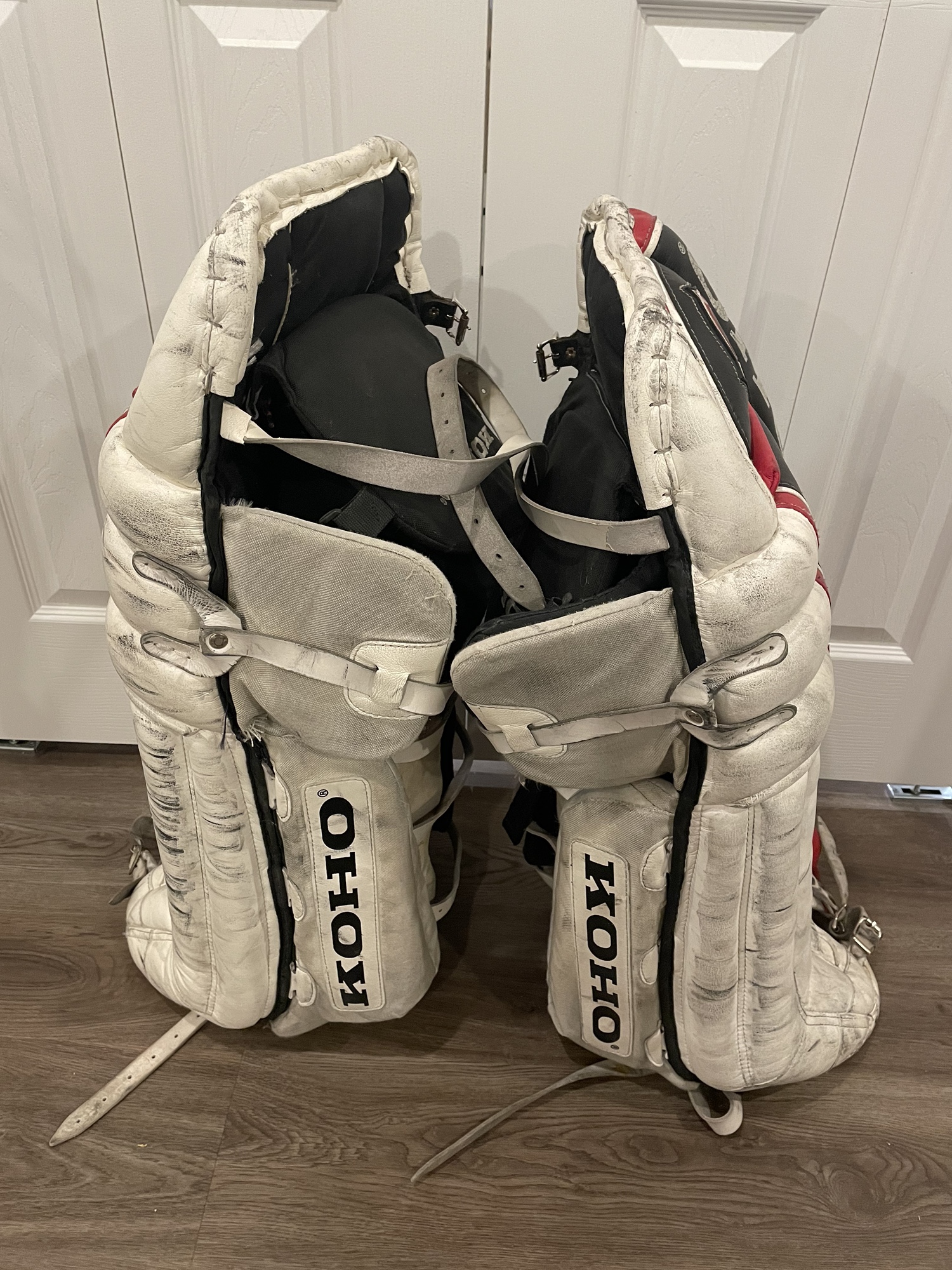 Koho 565 hockey goalie leg pads SidelineSwap