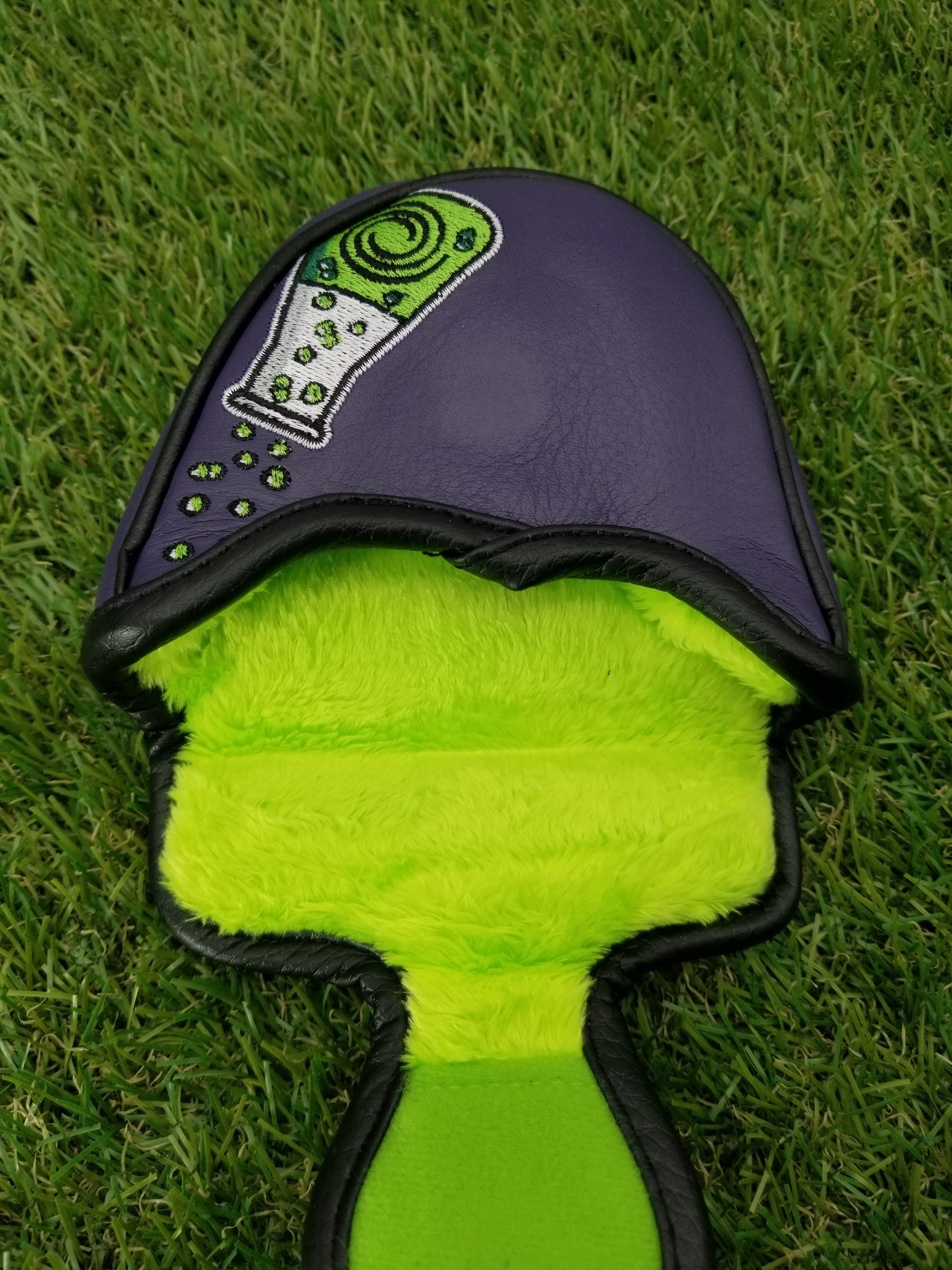 ODYSSEY "JOKER" CUSTOM MALLET PUTTER HEADCOVER VERYGOOD SidelineSwap