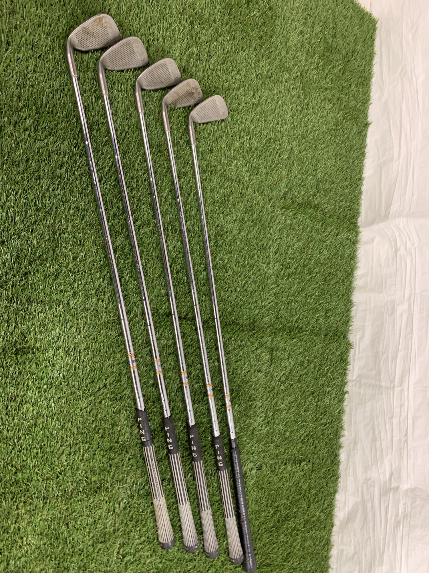 Used Men's Ping Zing Right Iron Set Regular Steel SidelineSwap