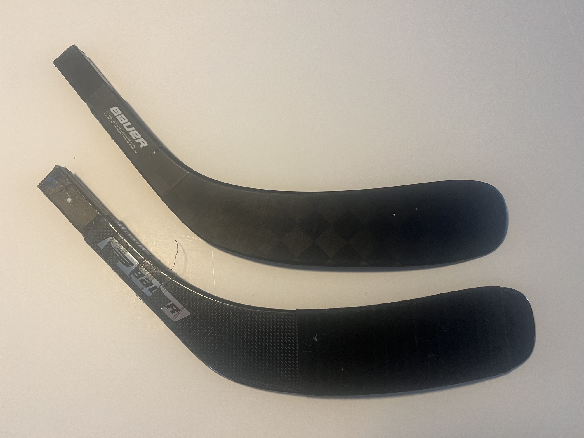 2 Bauer SR. Replacement Stick Blades Right hand Lindros SidelineSwap