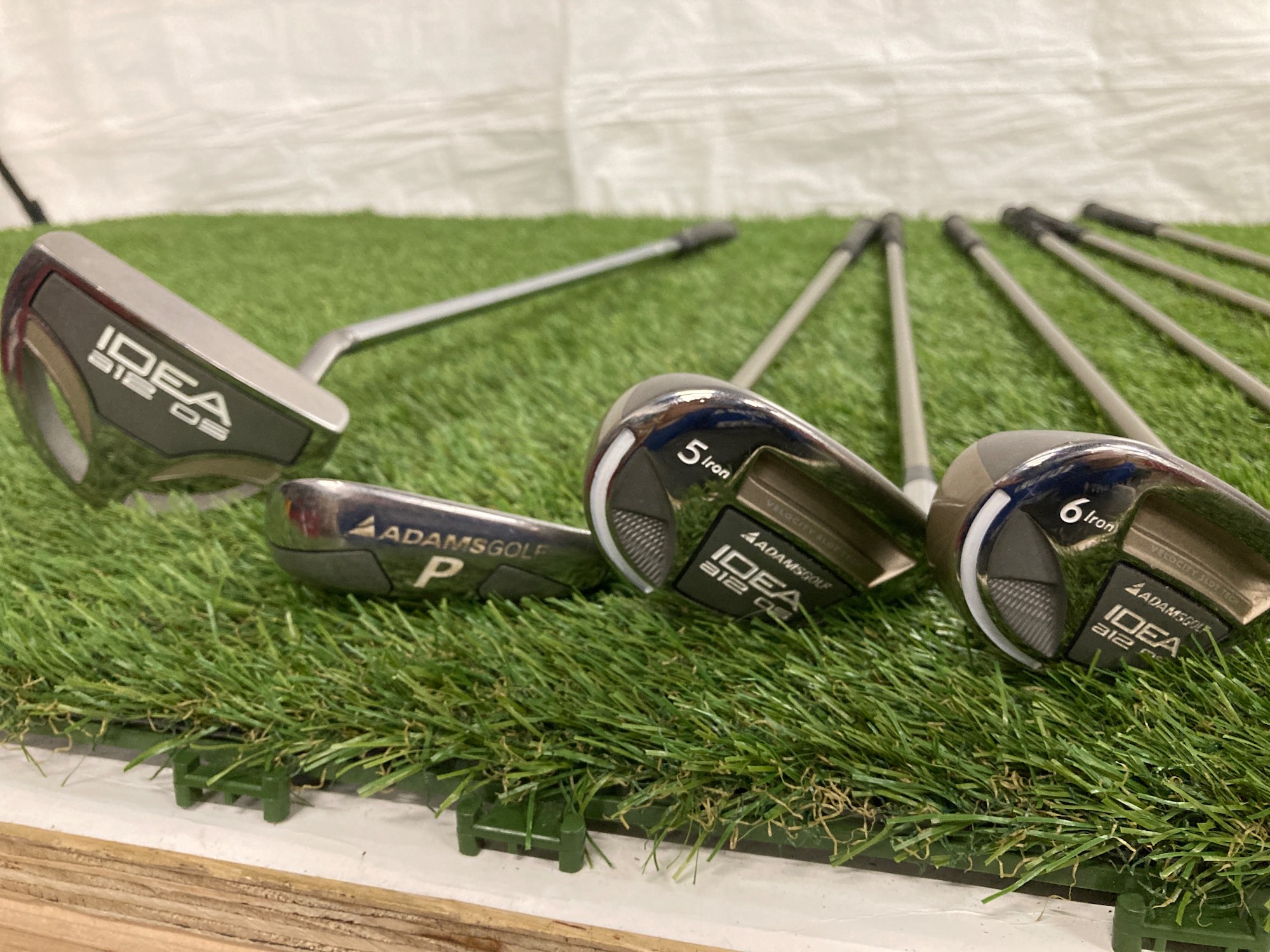 Used Women's Adams Idea Right Iron Set Ladies Graphite SidelineSwap