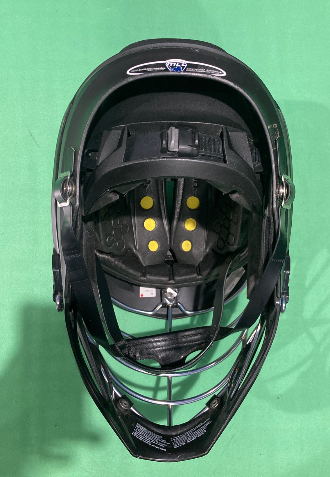 Used Cascade R Helmet SidelineSwap