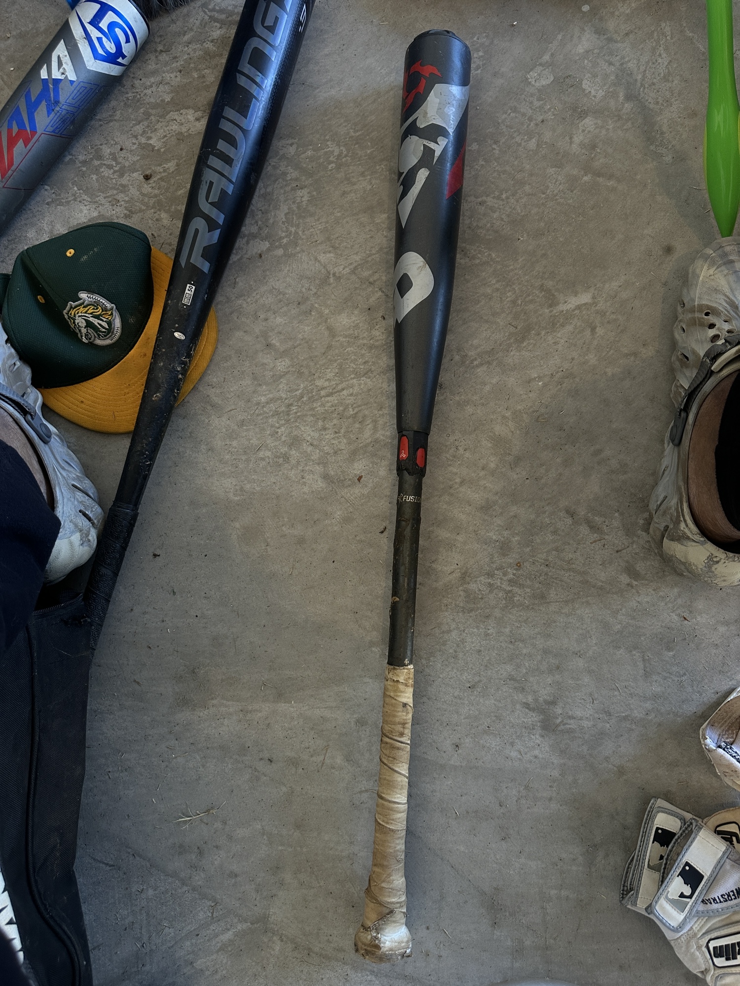 Used DeMarini (3) 30 oz 33" Voodoo One Bat SidelineSwap