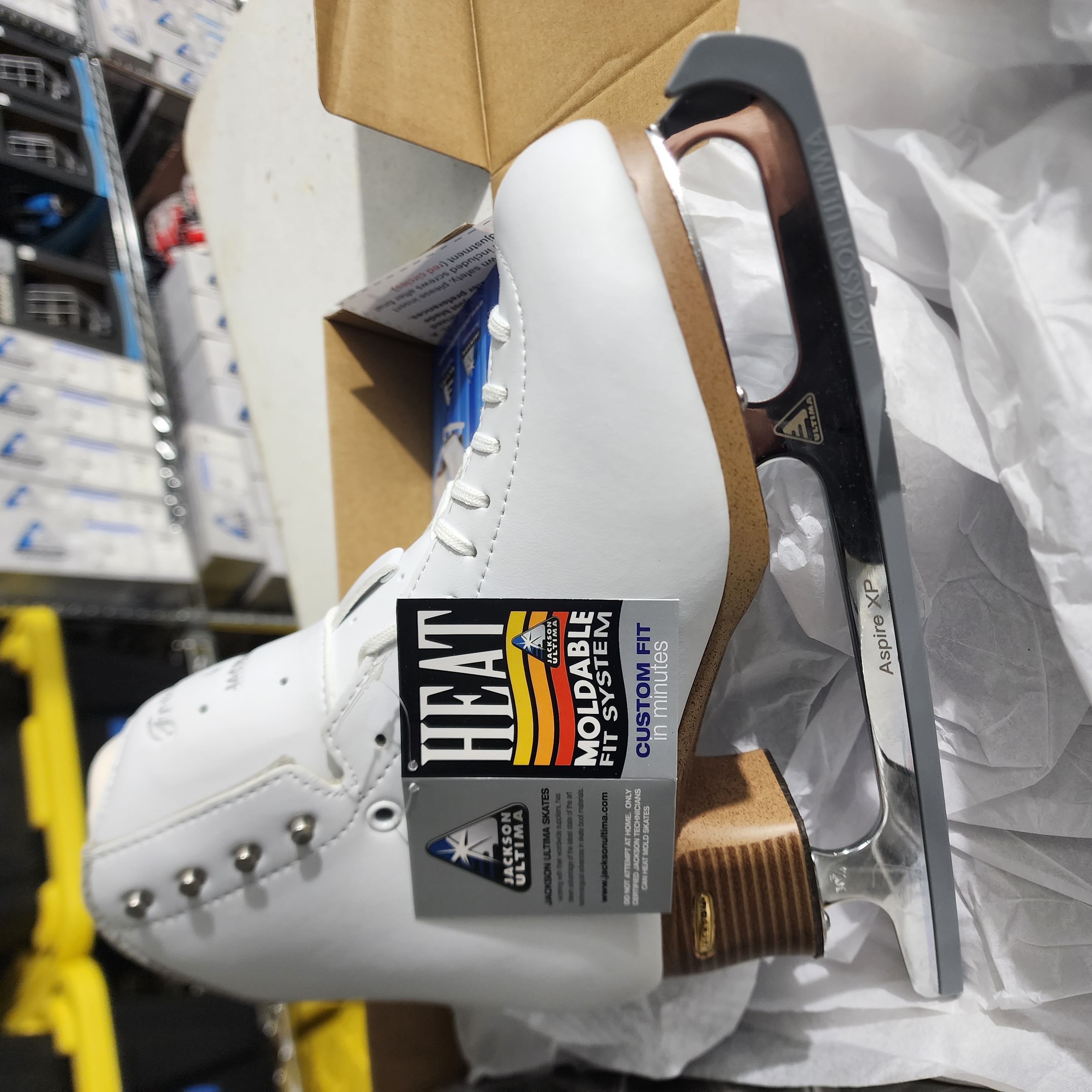 New Jackson Ultima Freestyle Women's Figure Skates Size 5 Regular Width