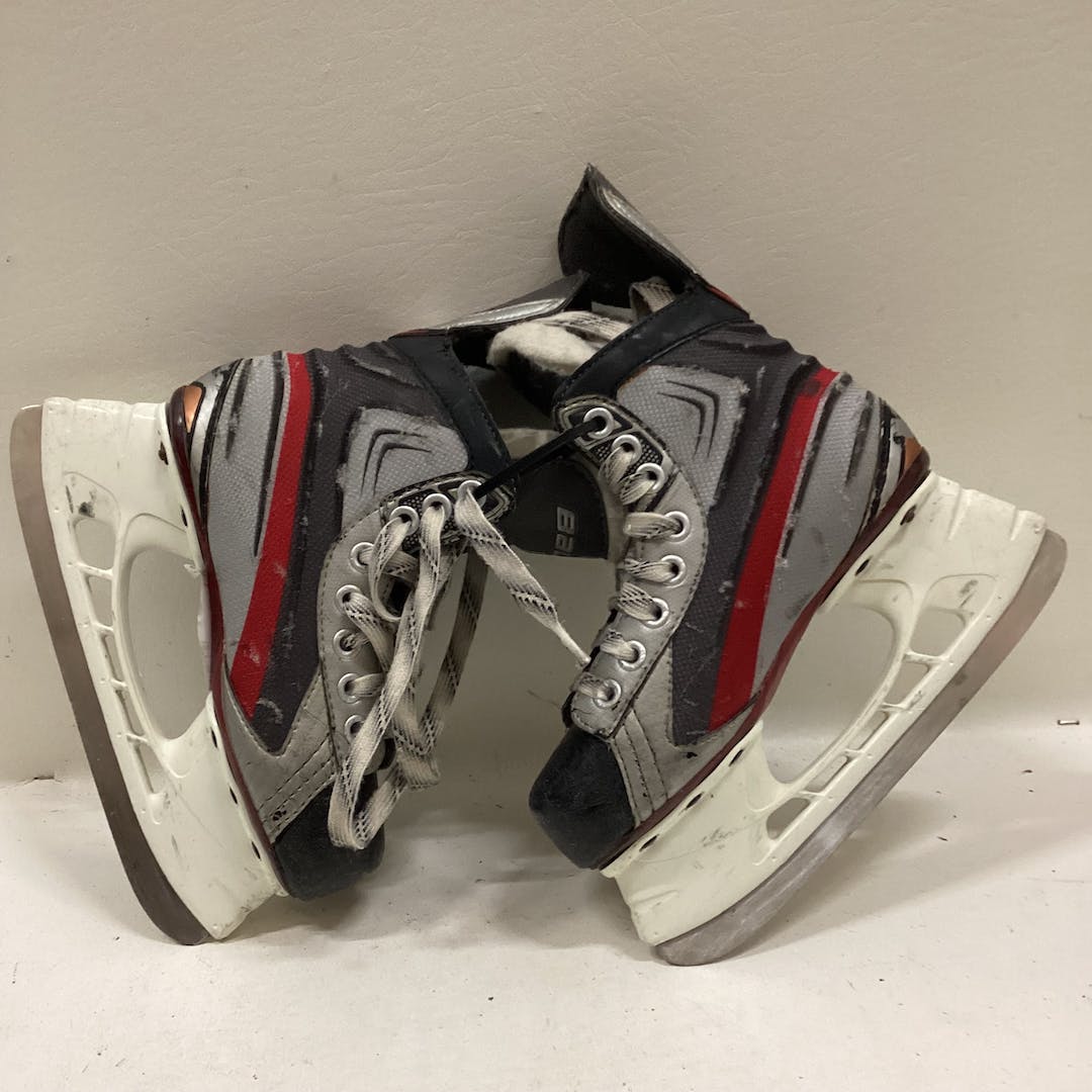 Used Bauer Vapor X 3.0 Junior 01 Ice Hockey Skates SidelineSwap