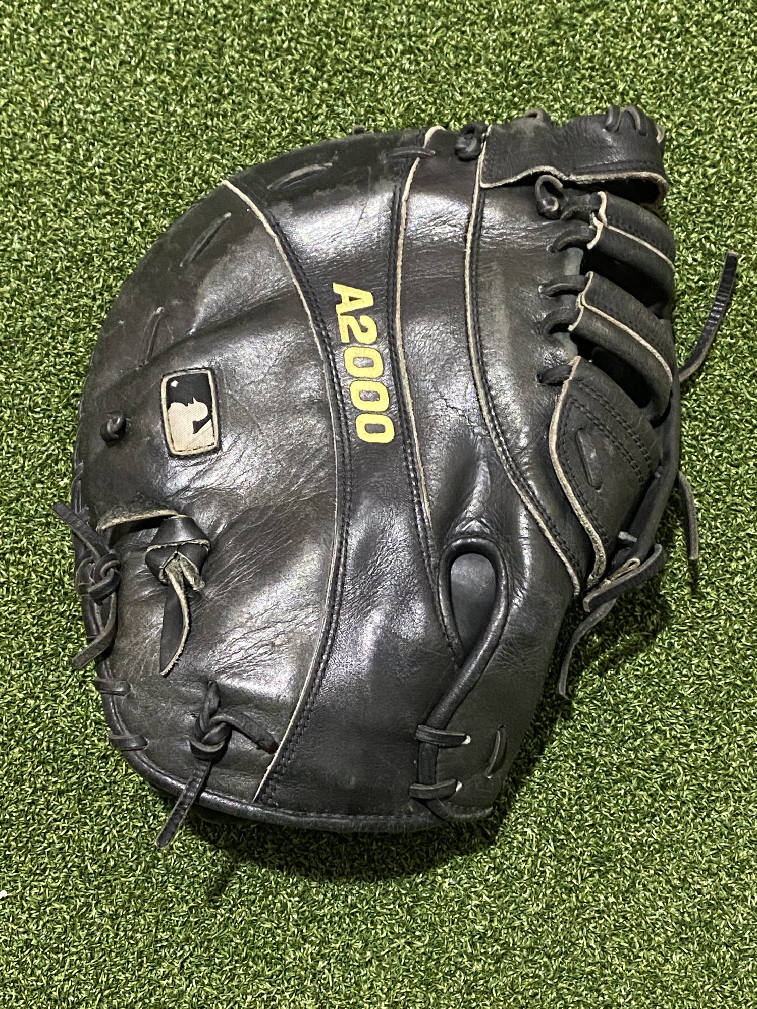 12" Wilson A2000 A2800 PS First Base Mitt Pro Stock Glove for RHT