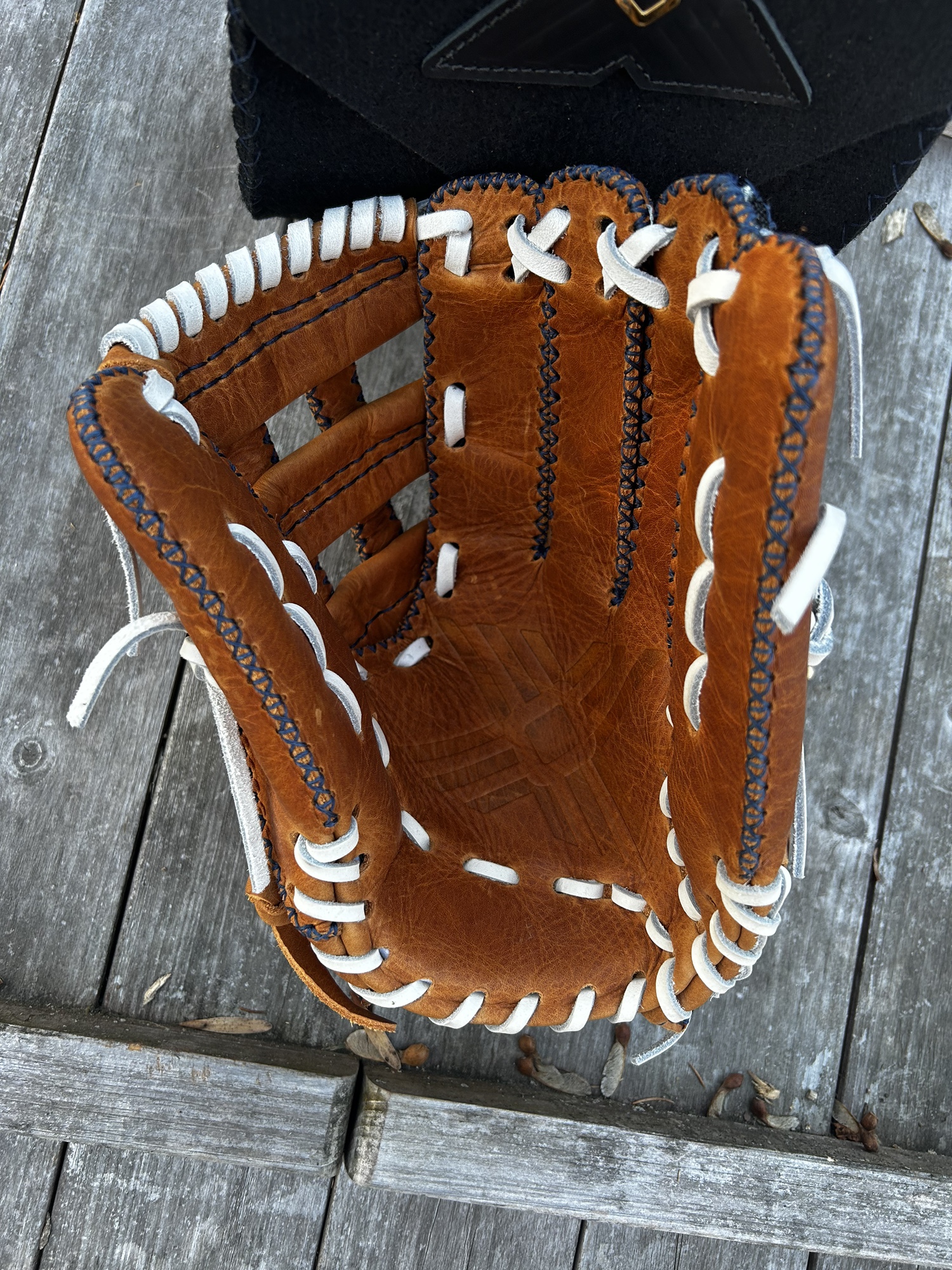 NWT Nokona Edge X 12” H  SidelineSwap