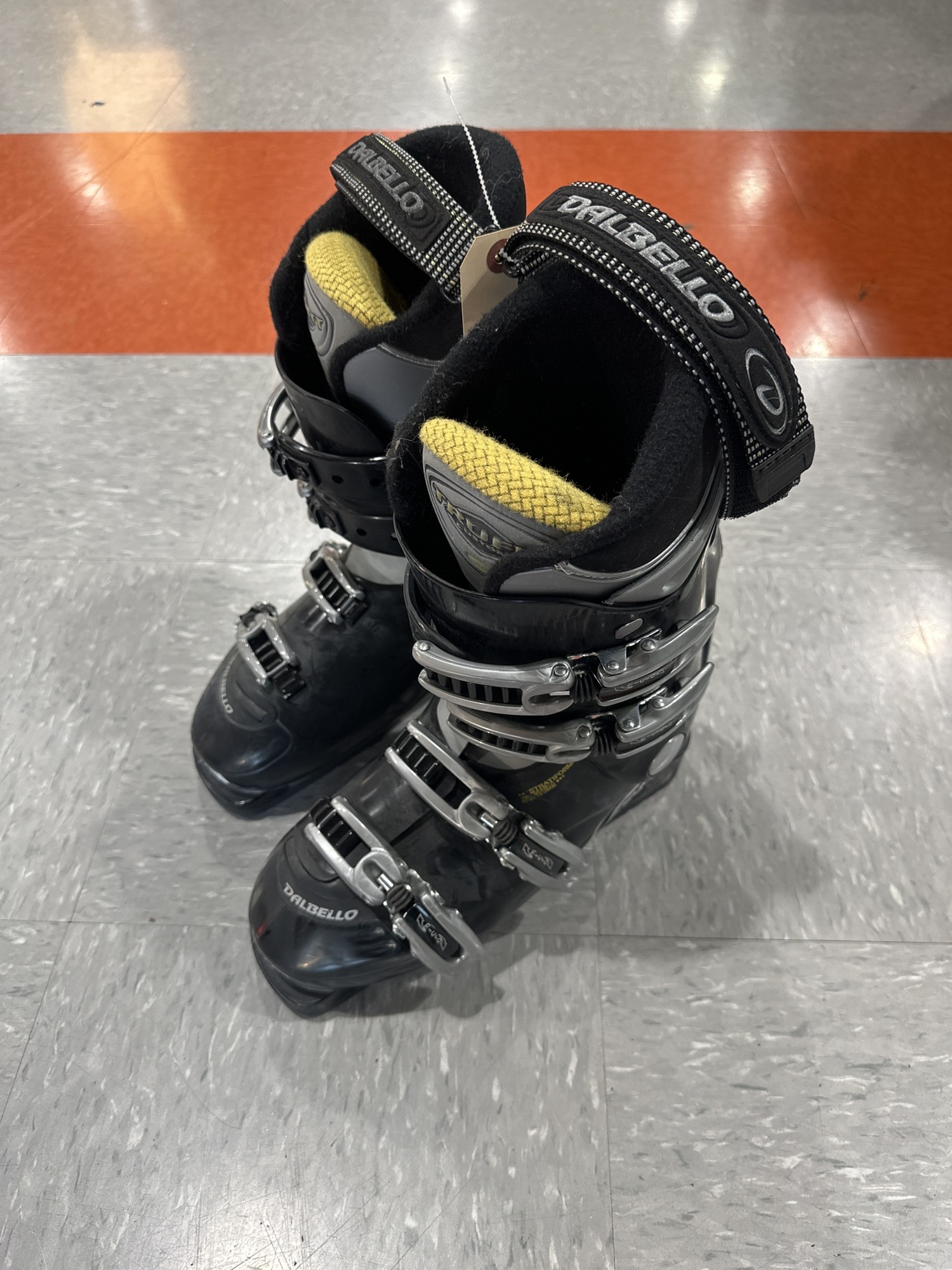 dalbello 90 ski boots