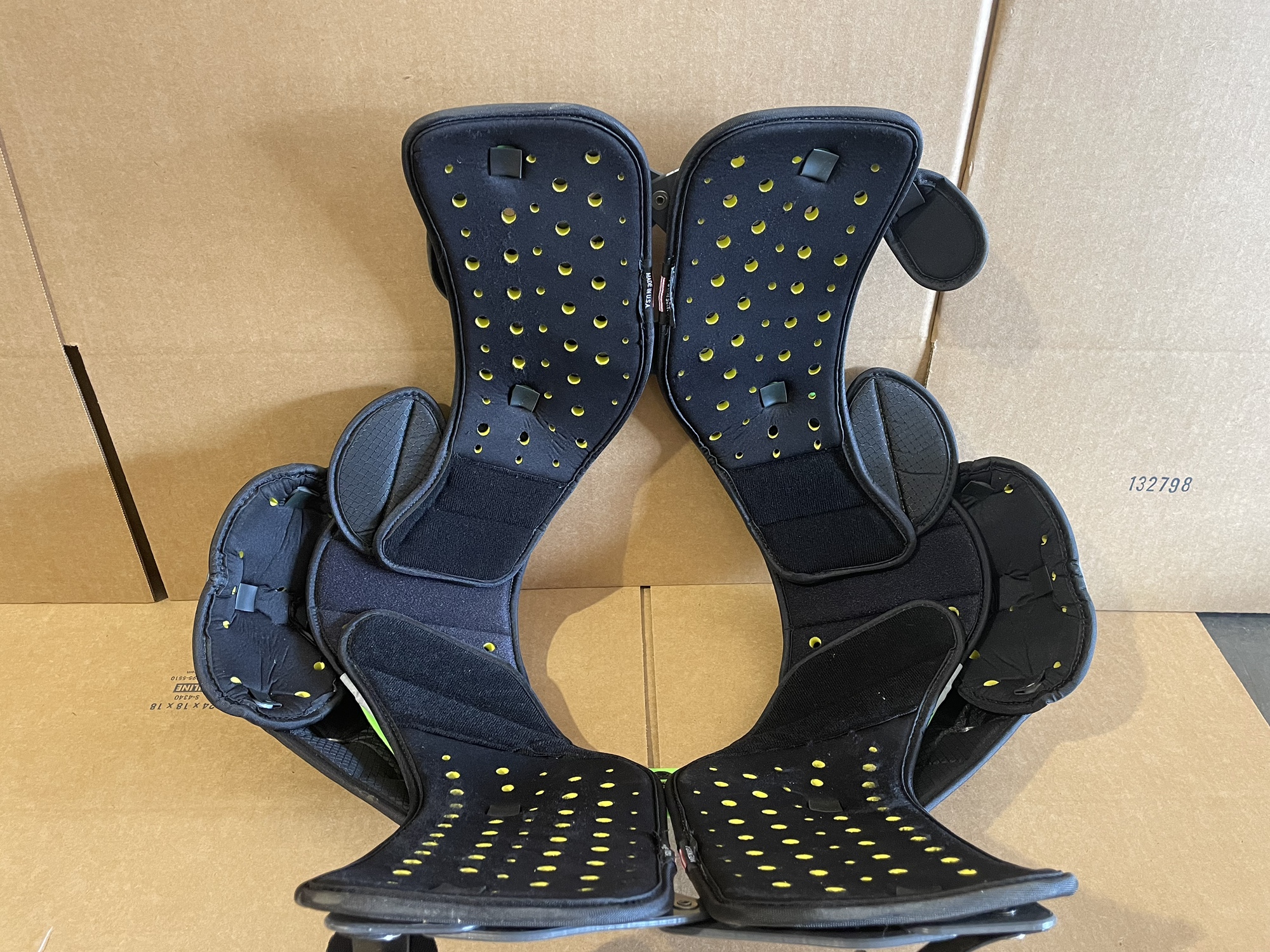 Adult Extra Large Xtech Shoulder Pads SidelineSwap