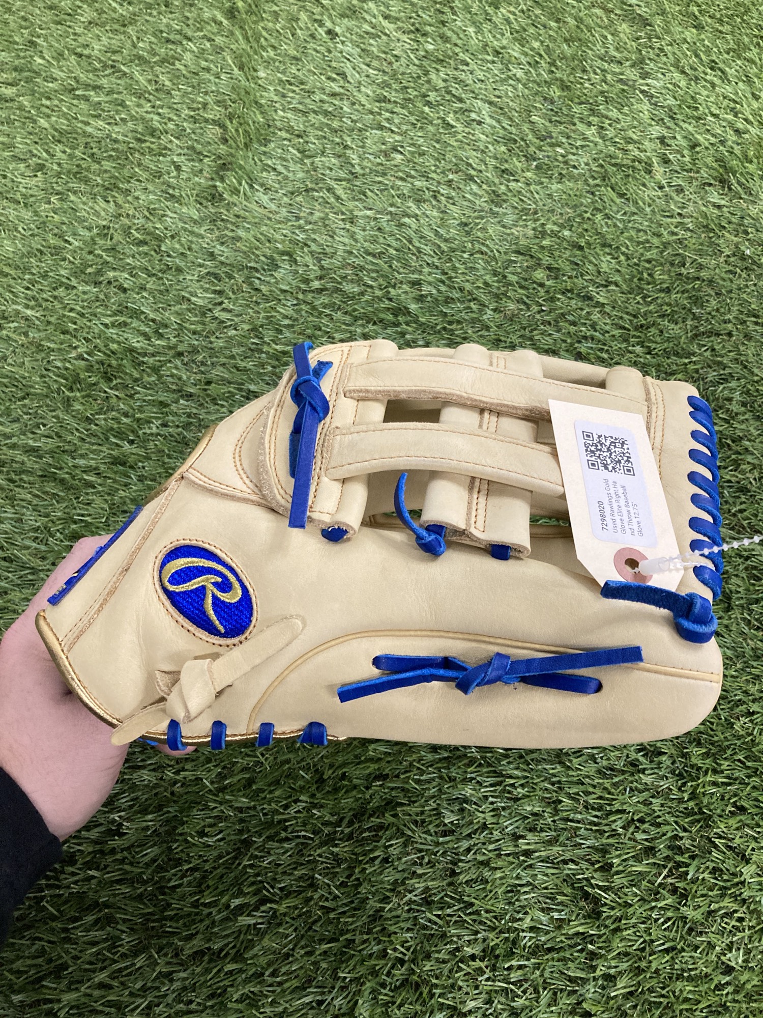 Used Rawlings Gold Glove Elite Right Hand Throw Baseball Glove 12.75