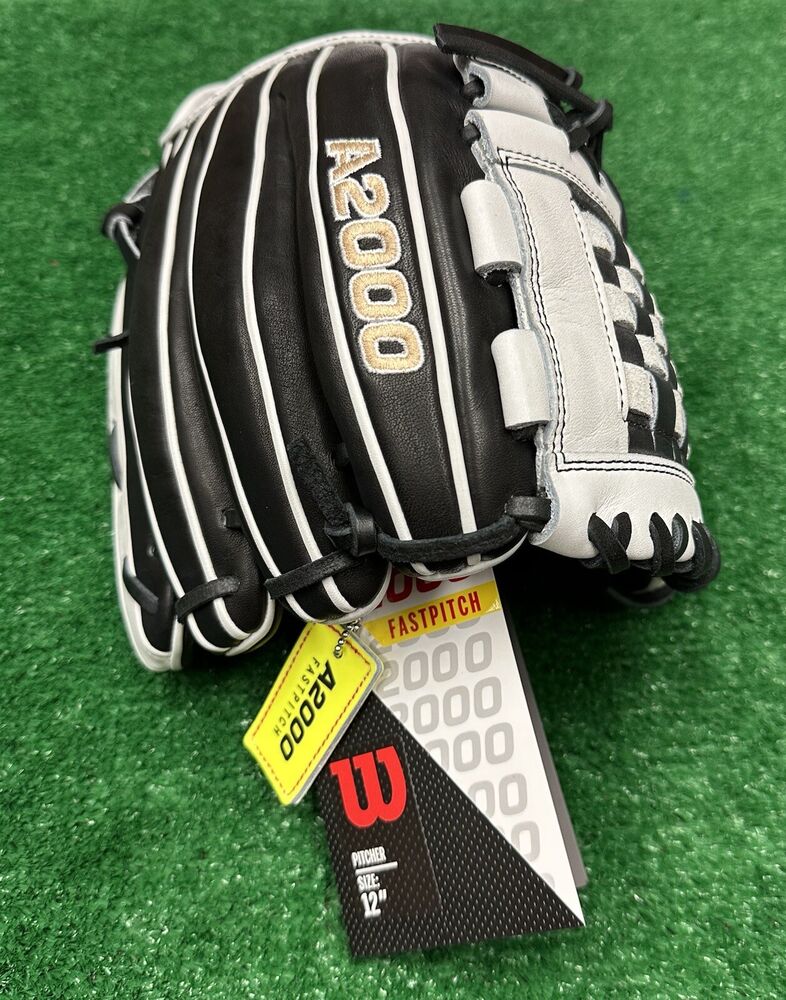 2024 Wilson A2000 P12 12" Fastpitch Softball Pitchers Glove Left Hand