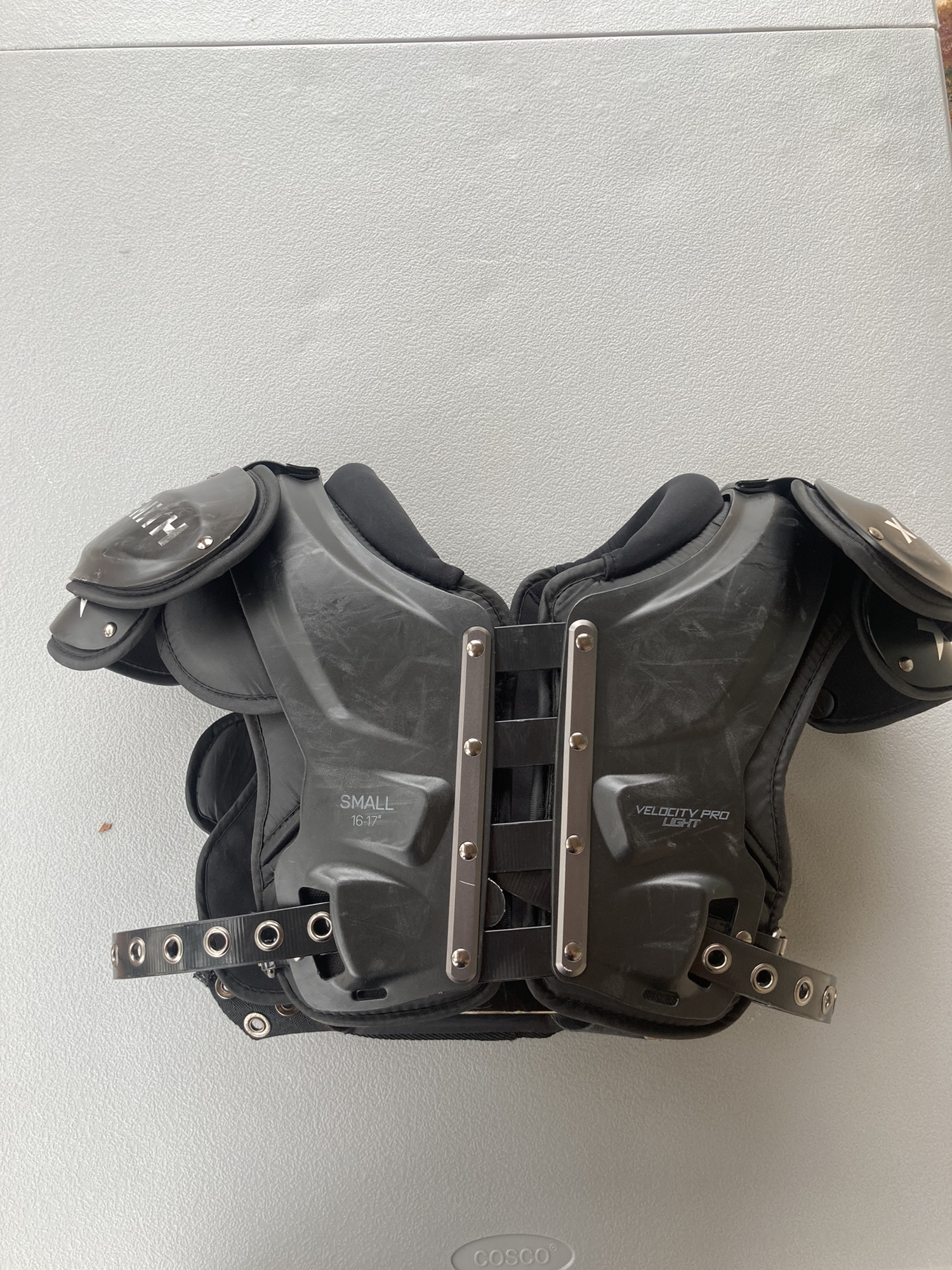 Mens Xenith Velocity Pro Lite Shoulder Pads SidelineSwap