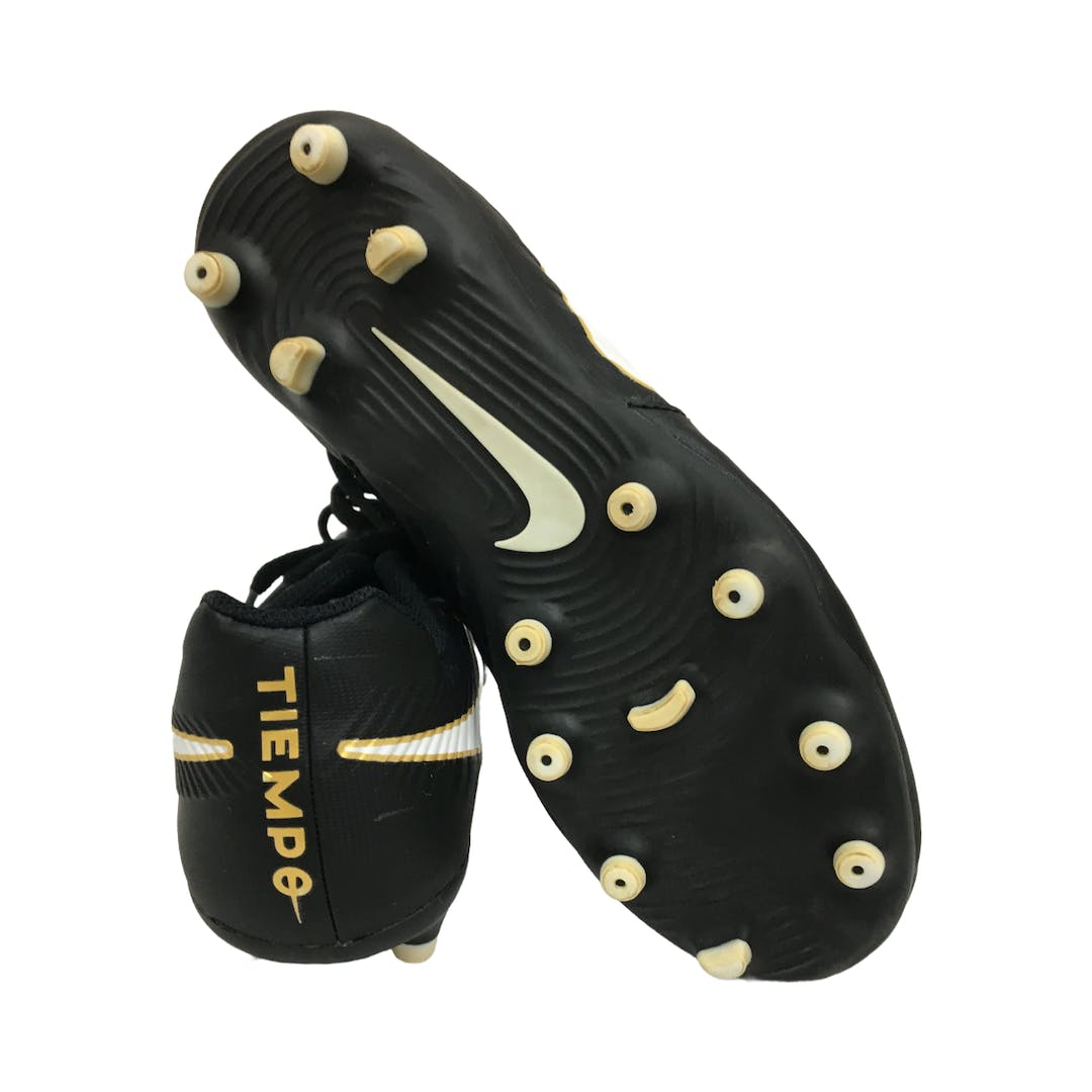Used Nike Tiempo Junior 02 Cleat Soccer Outdoor Cleats SidelineSwap