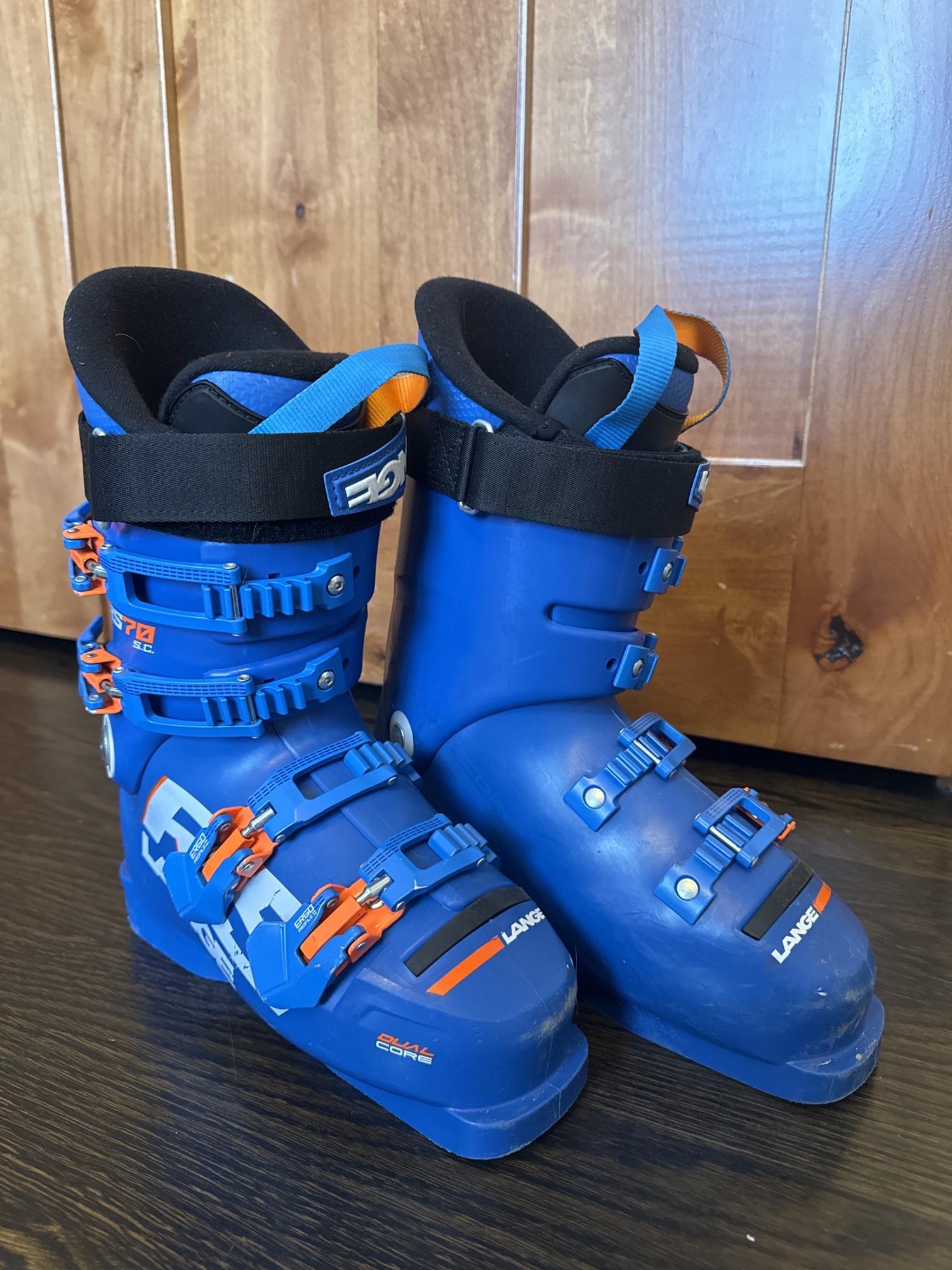 lange 90 ski boots