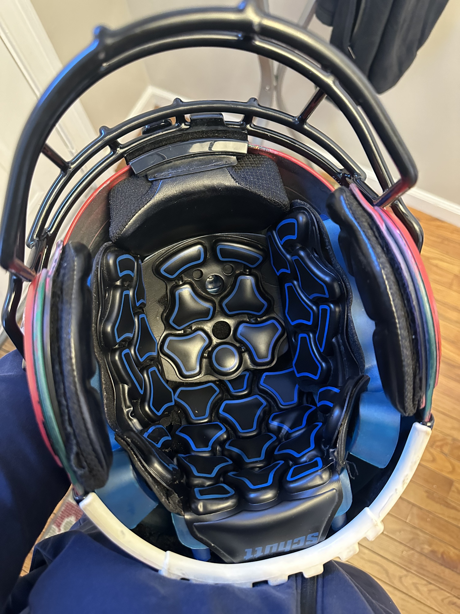 Used Large Schutt F7 Helmet SidelineSwap