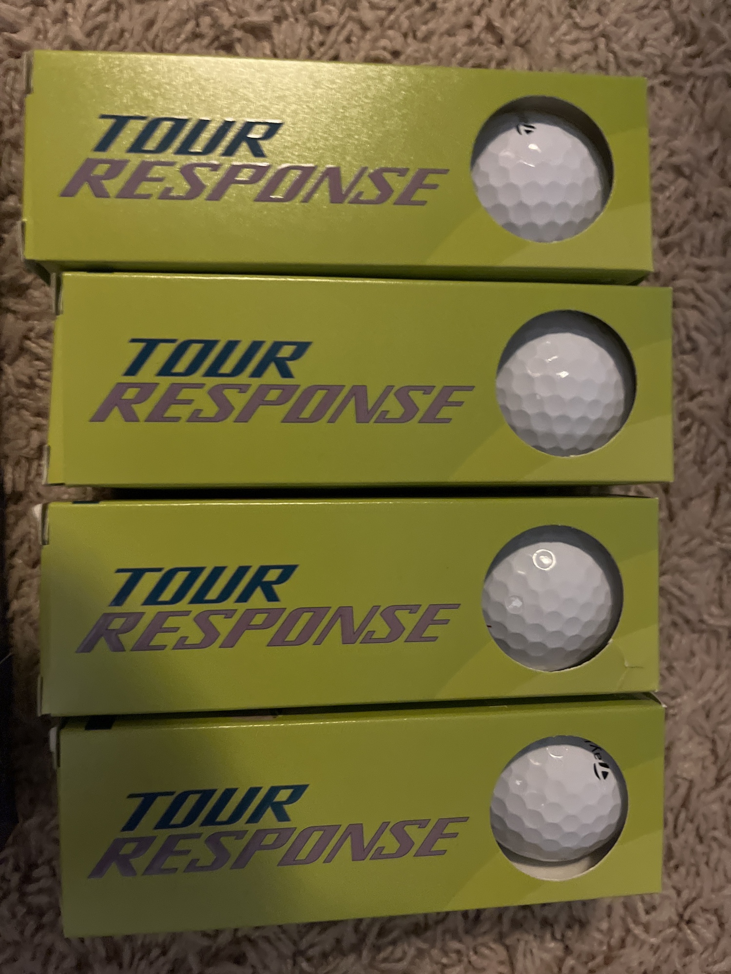 New TaylorMade 12 Pack (1 Dozen) New Tour Response Balls SidelineSwap